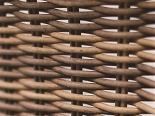 Seating Frame Finish: Barley