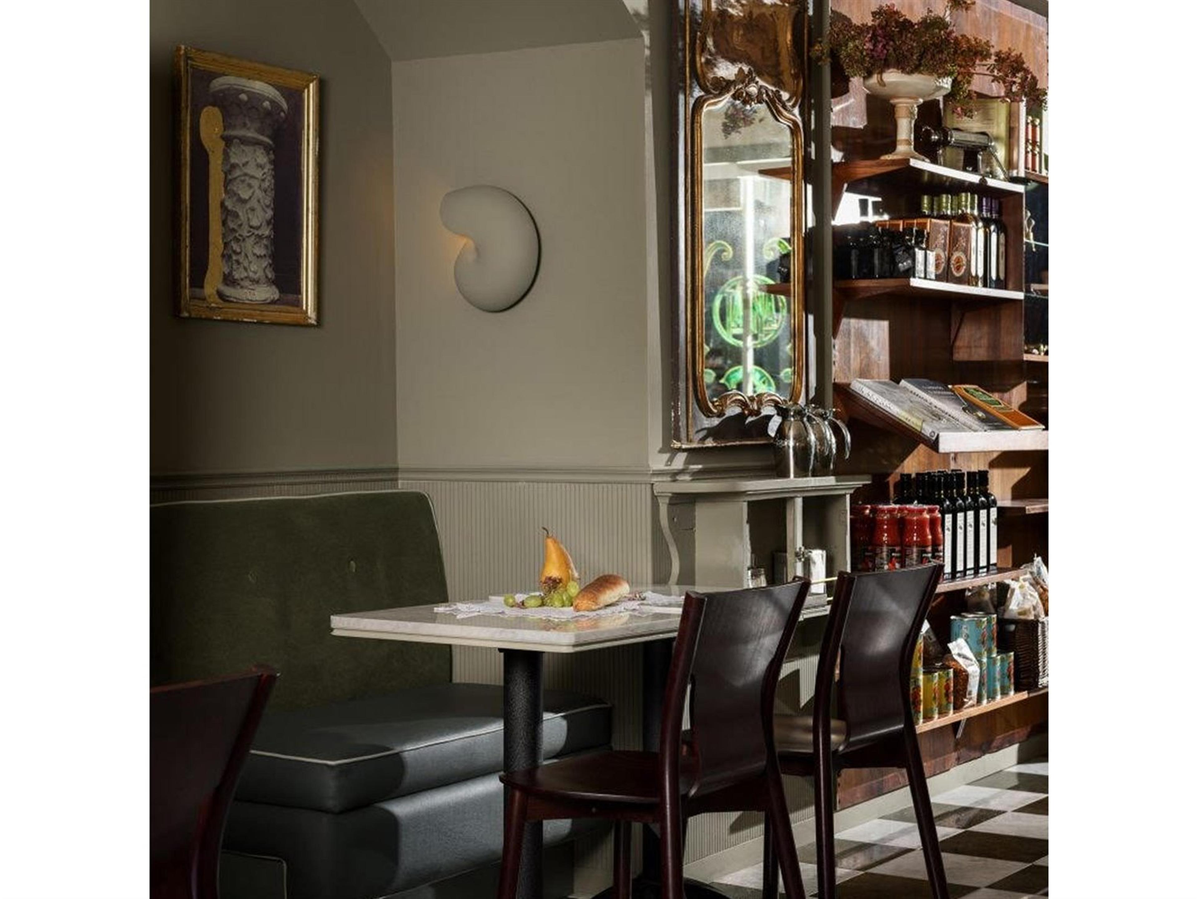 A19 Nautilus 1-Light White Wall Sconce