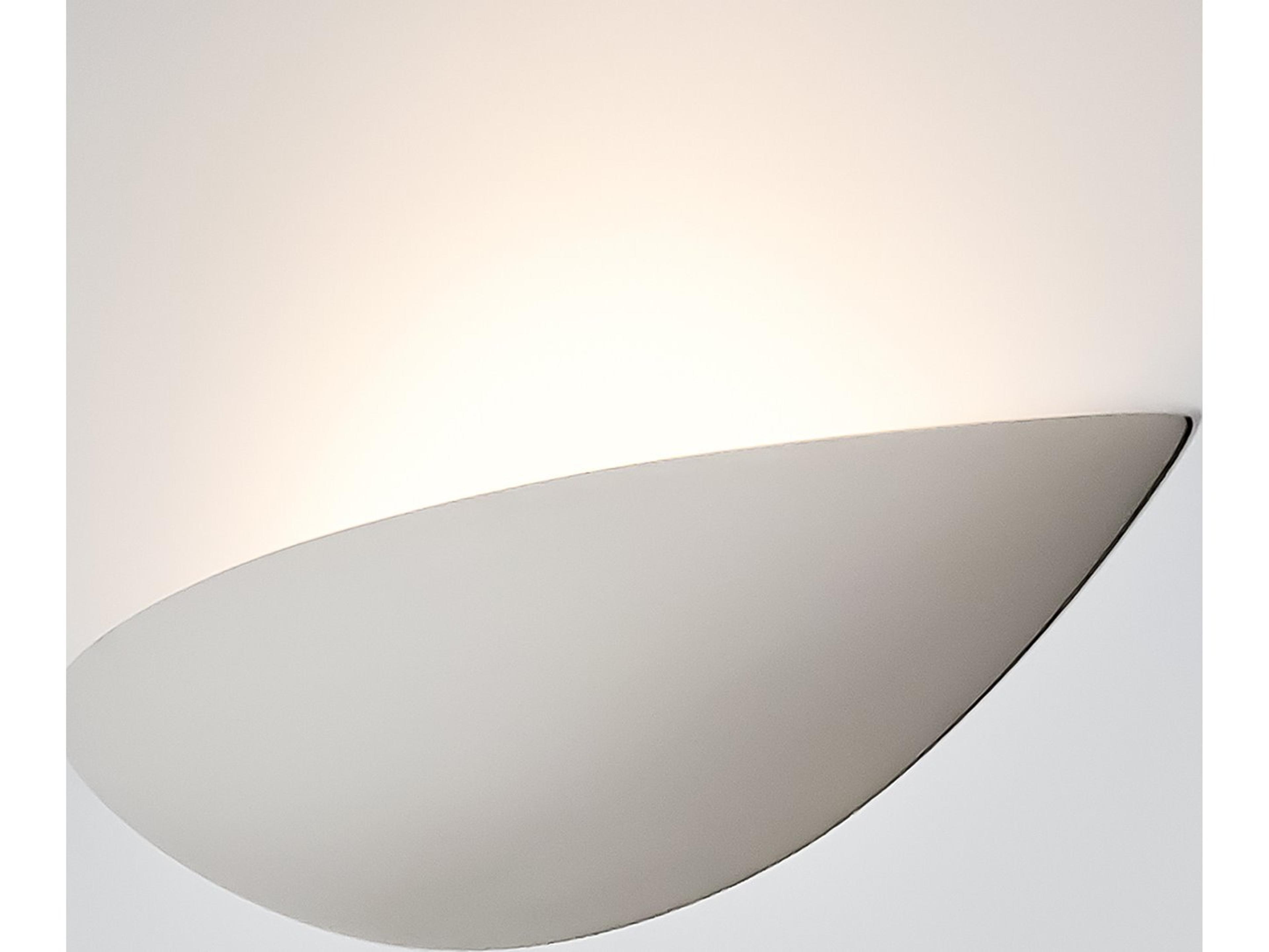 A19 Great Maui 2-Light White Wall Sconce