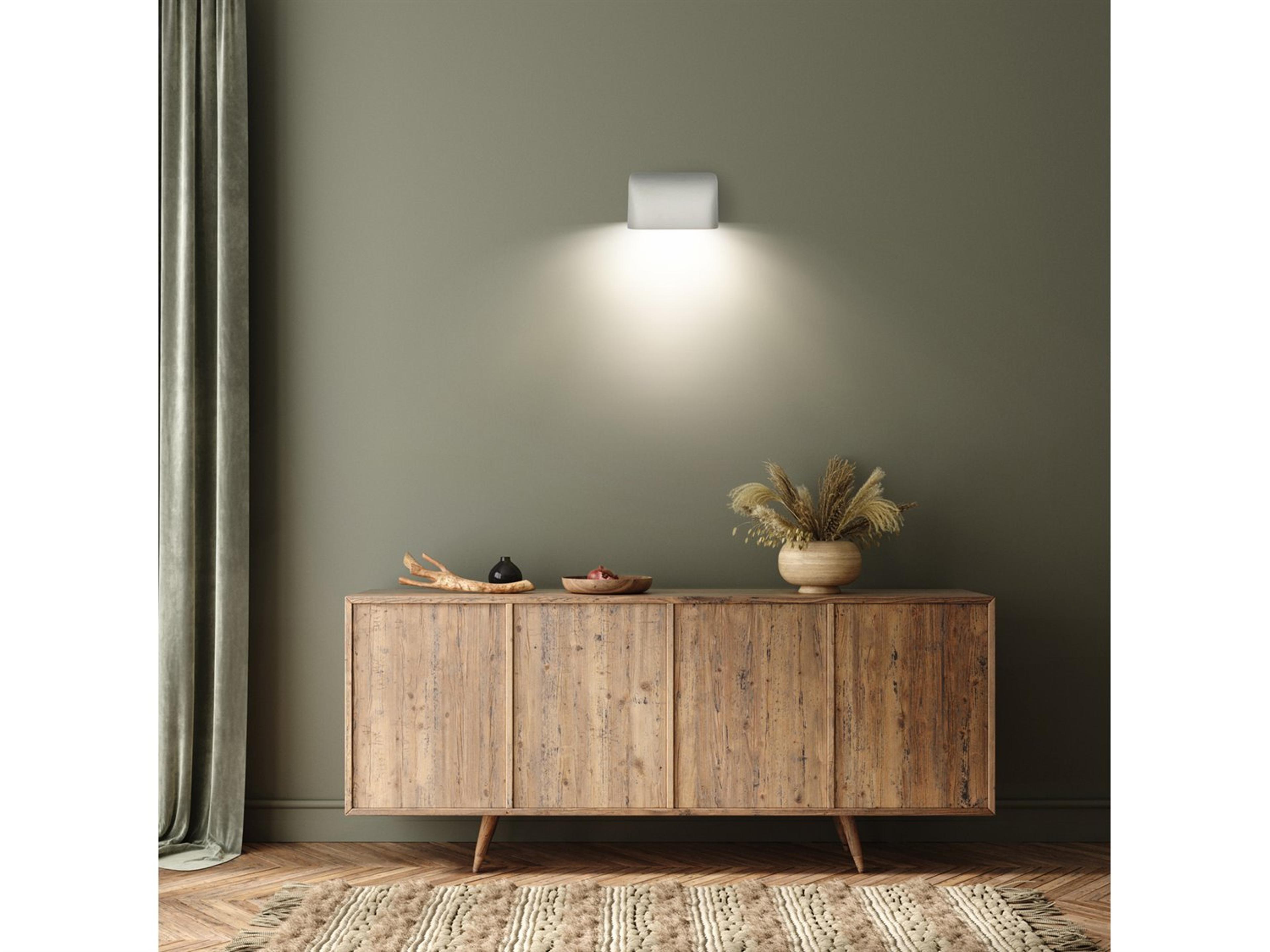 A19 Balboa 1-Light White Wall Sconce