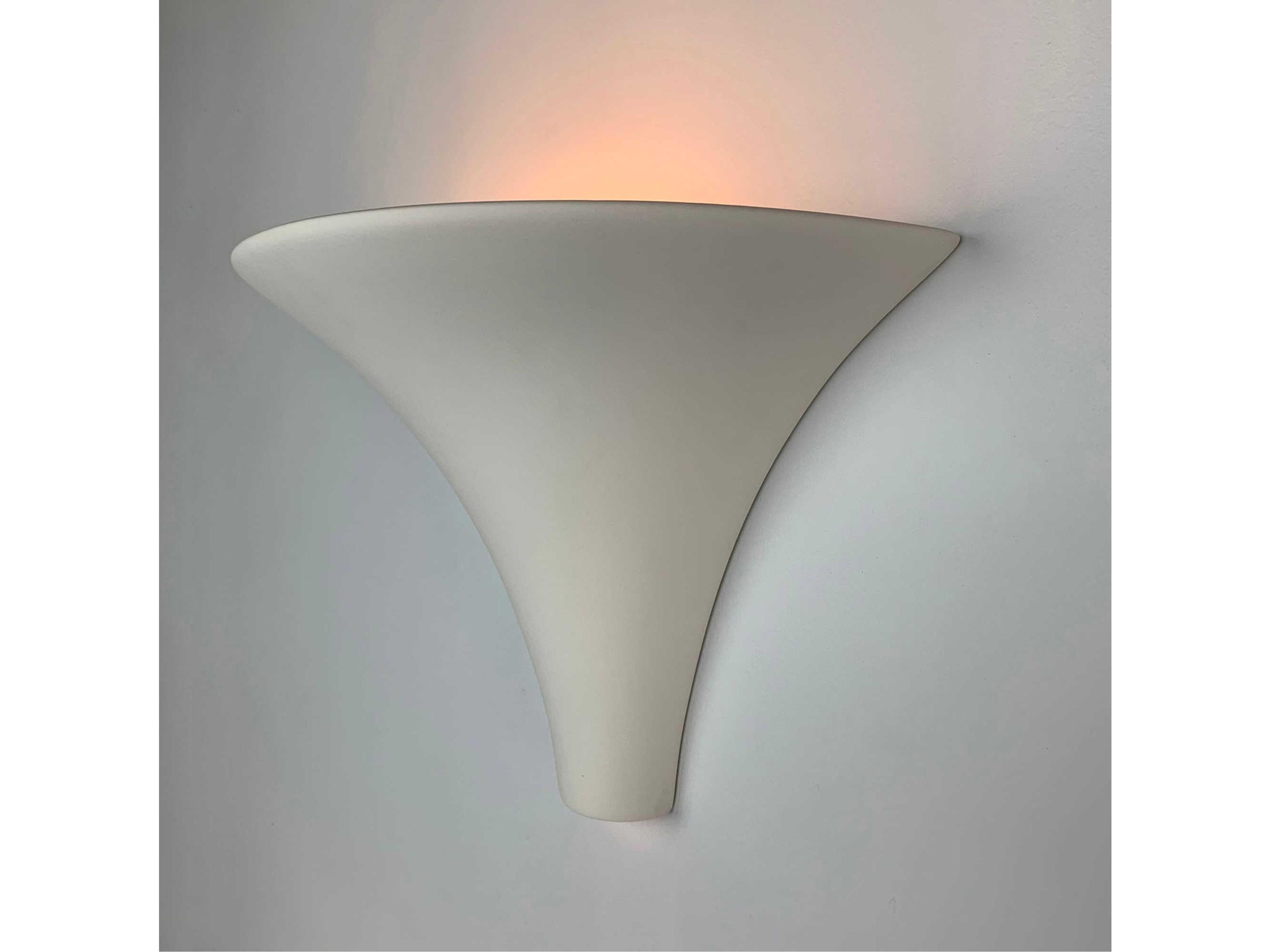 A19 Madera 1-Light White Wall Sconce
