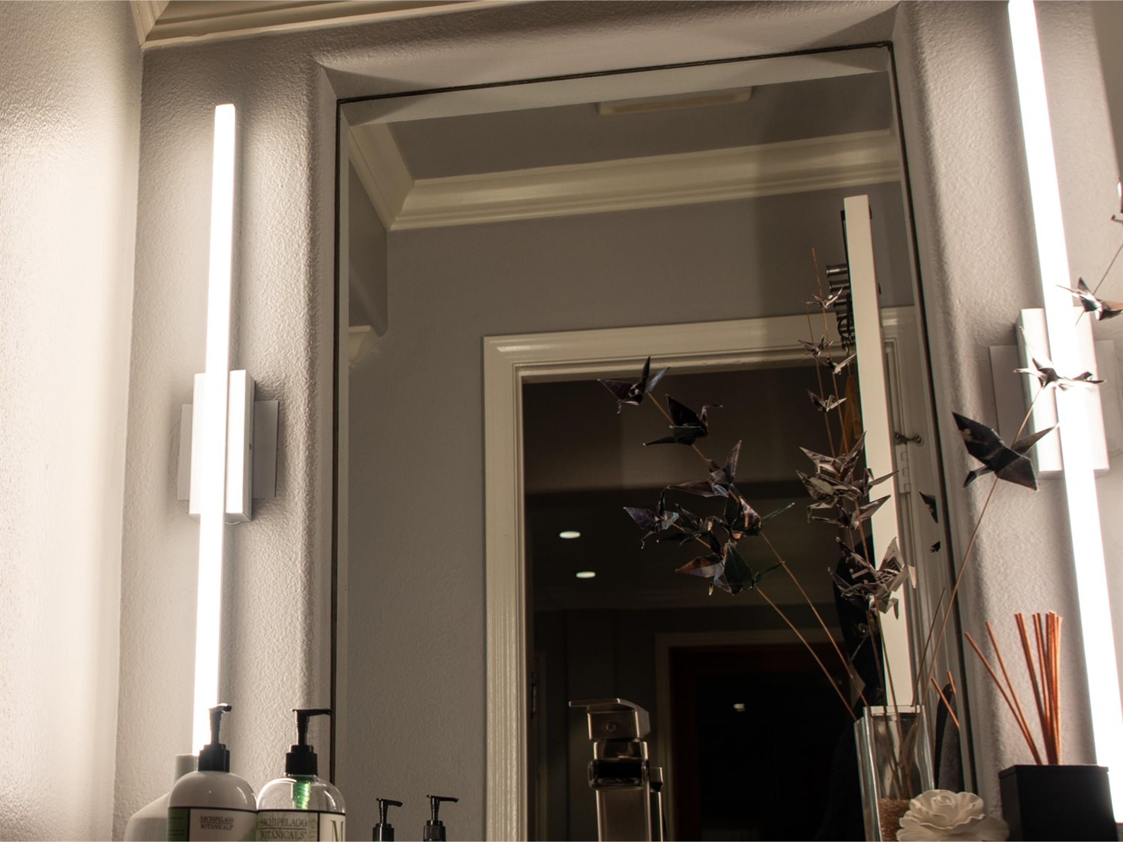 Abra Foil 1-Light Brushed Aluminum Gray Vanity Light