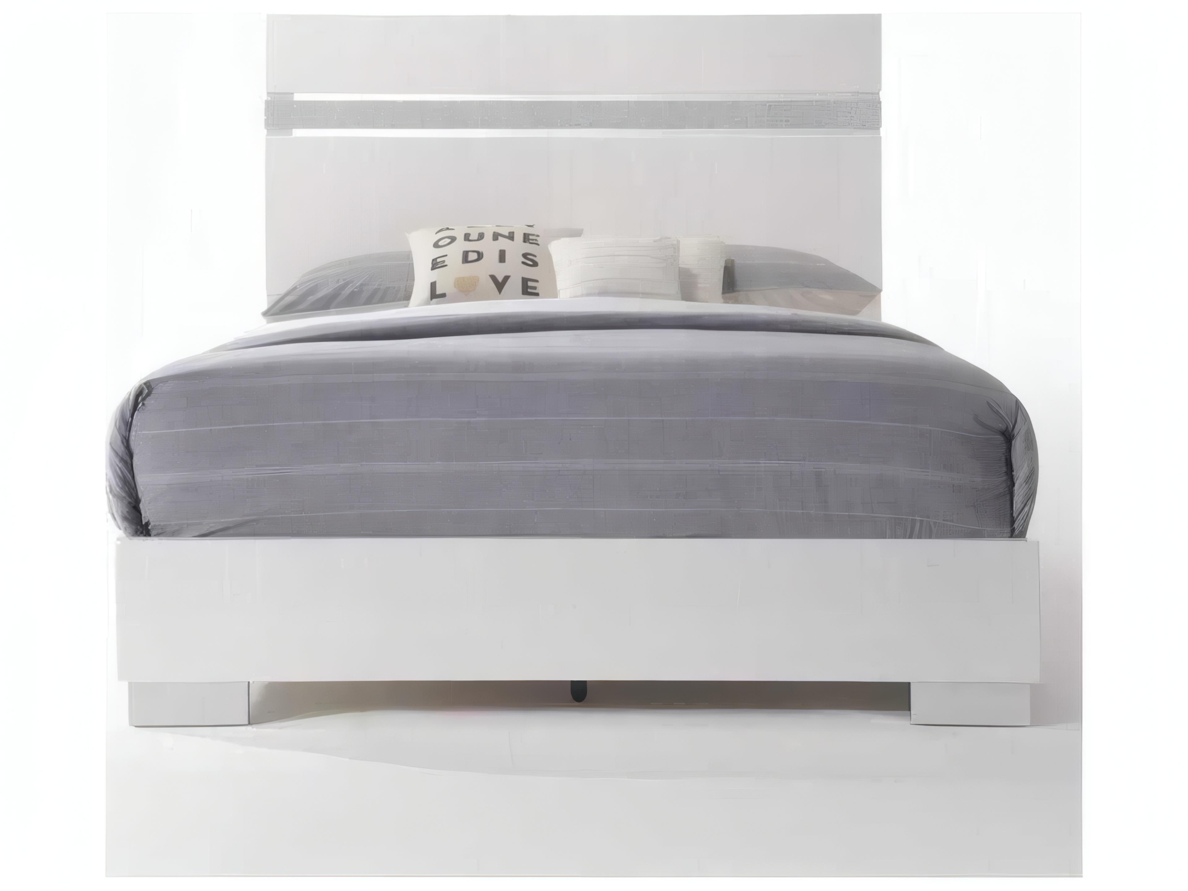 Naima White High Gloss Rubberwood Wood Queen Platform Bed