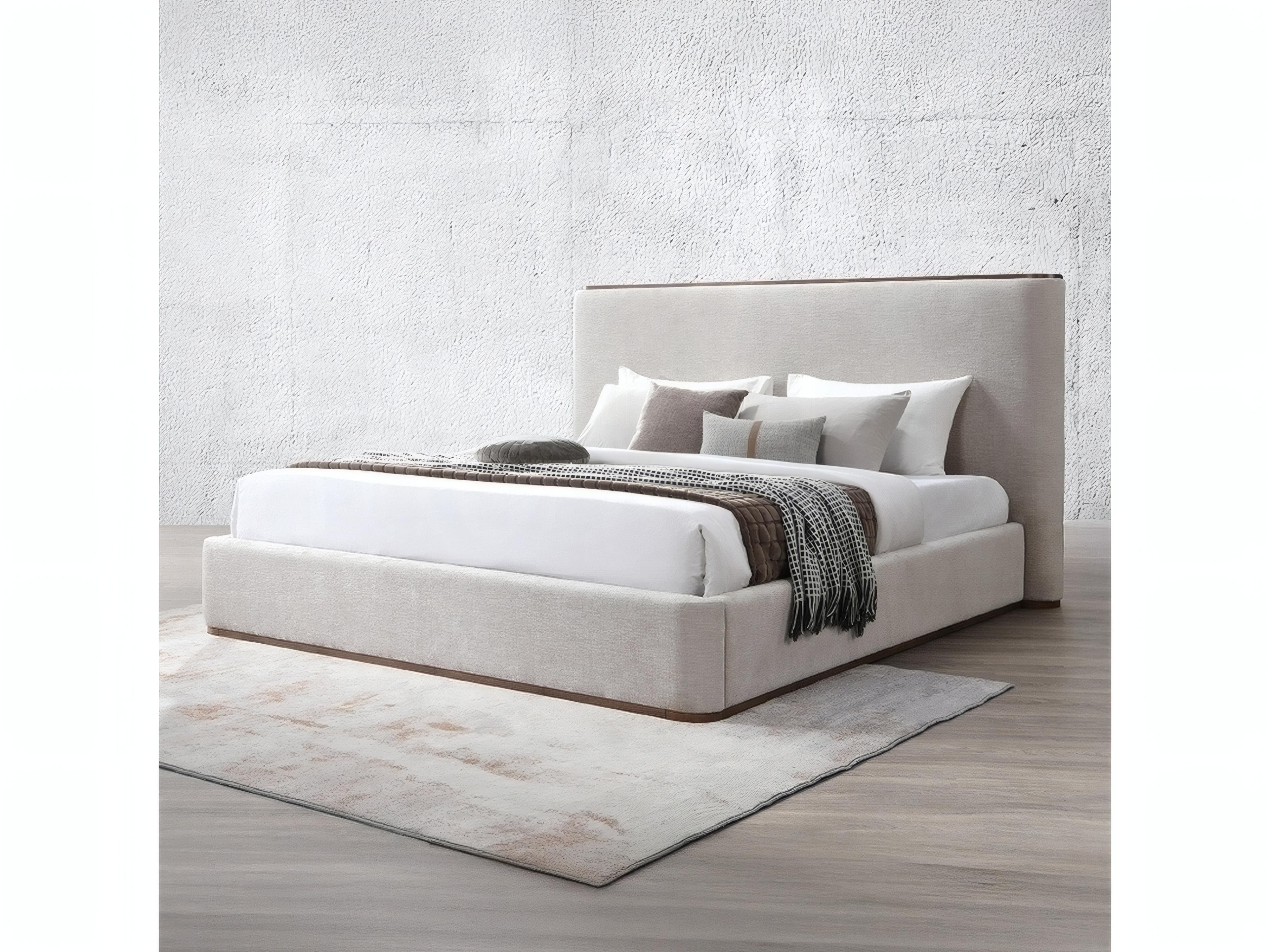 Acme Furniture Orane Gray Linen Rubberwood Upholstered Queen Platform Bed