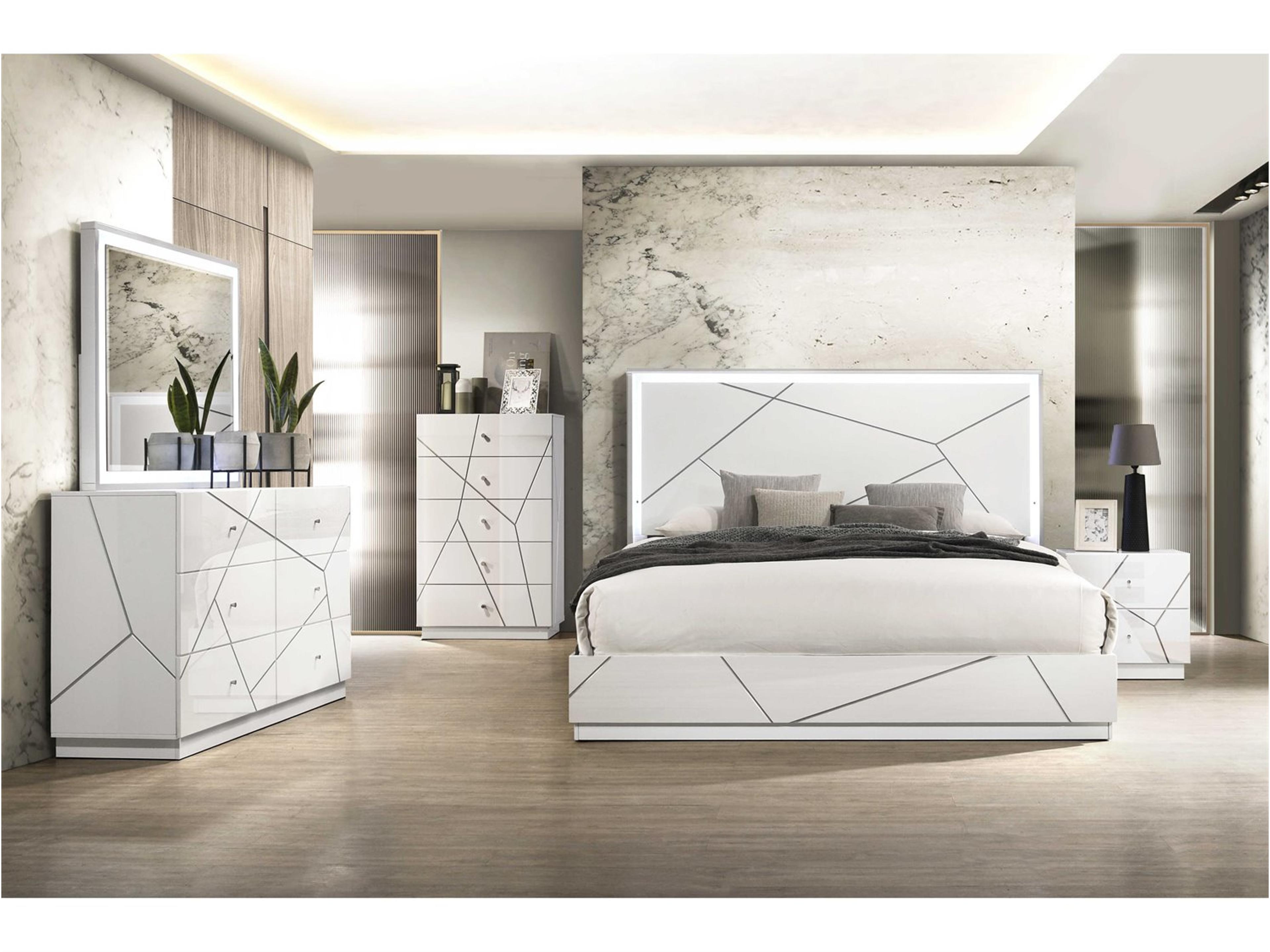 Esther White Bedroom Set