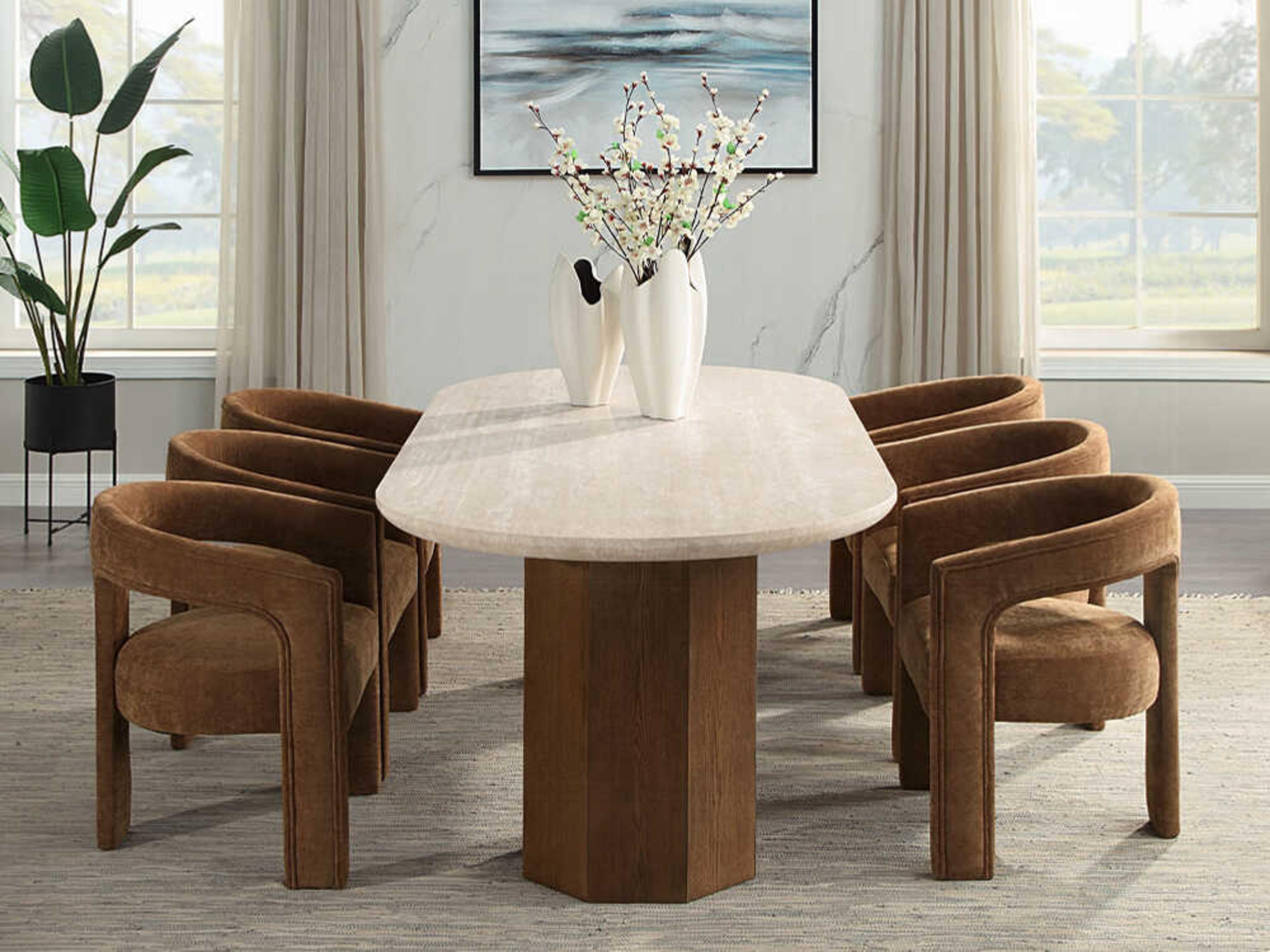 Leonardo Dining Room Set