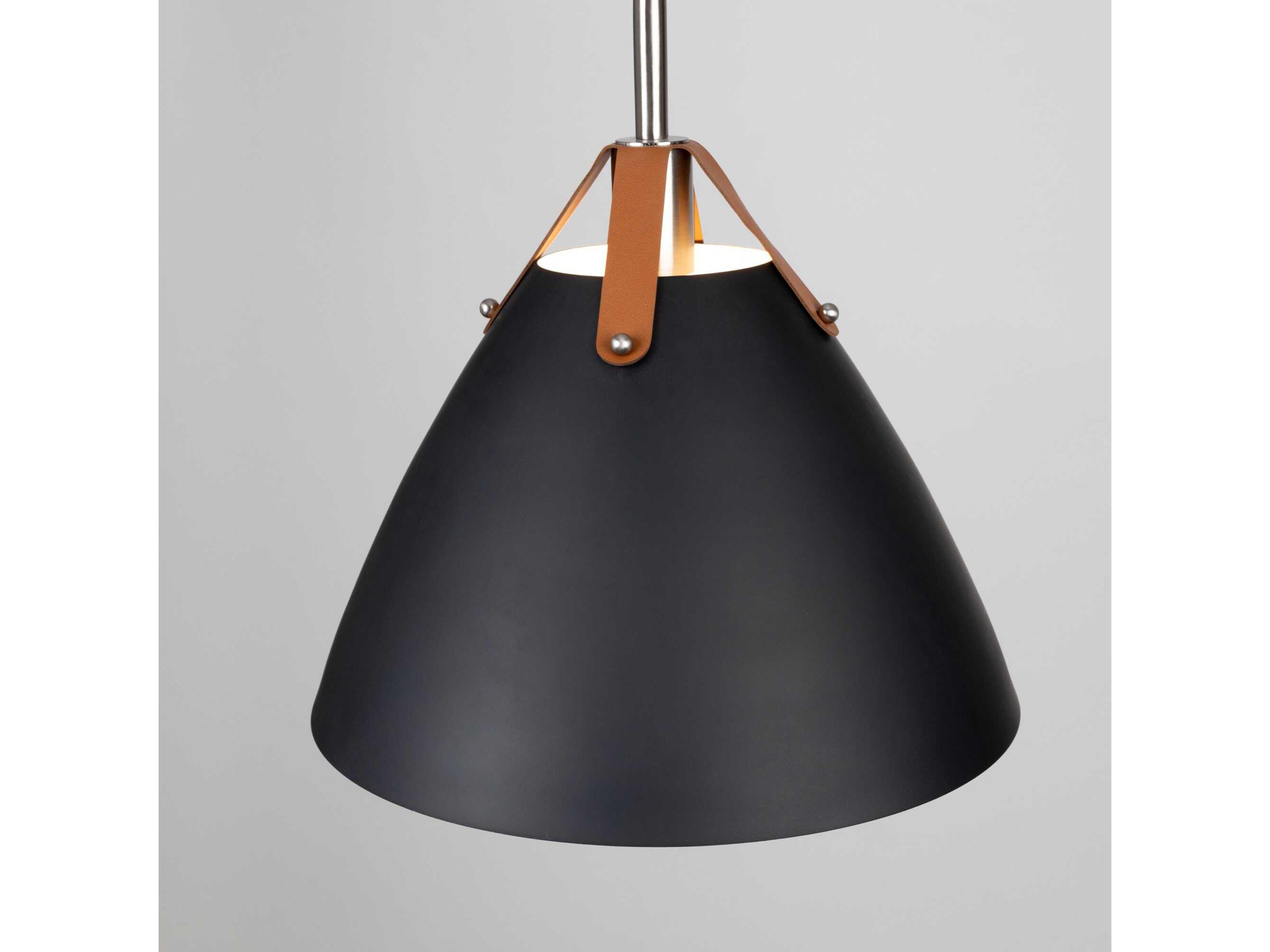 Artcraft Tote Black Brass Iron Floor Lamp