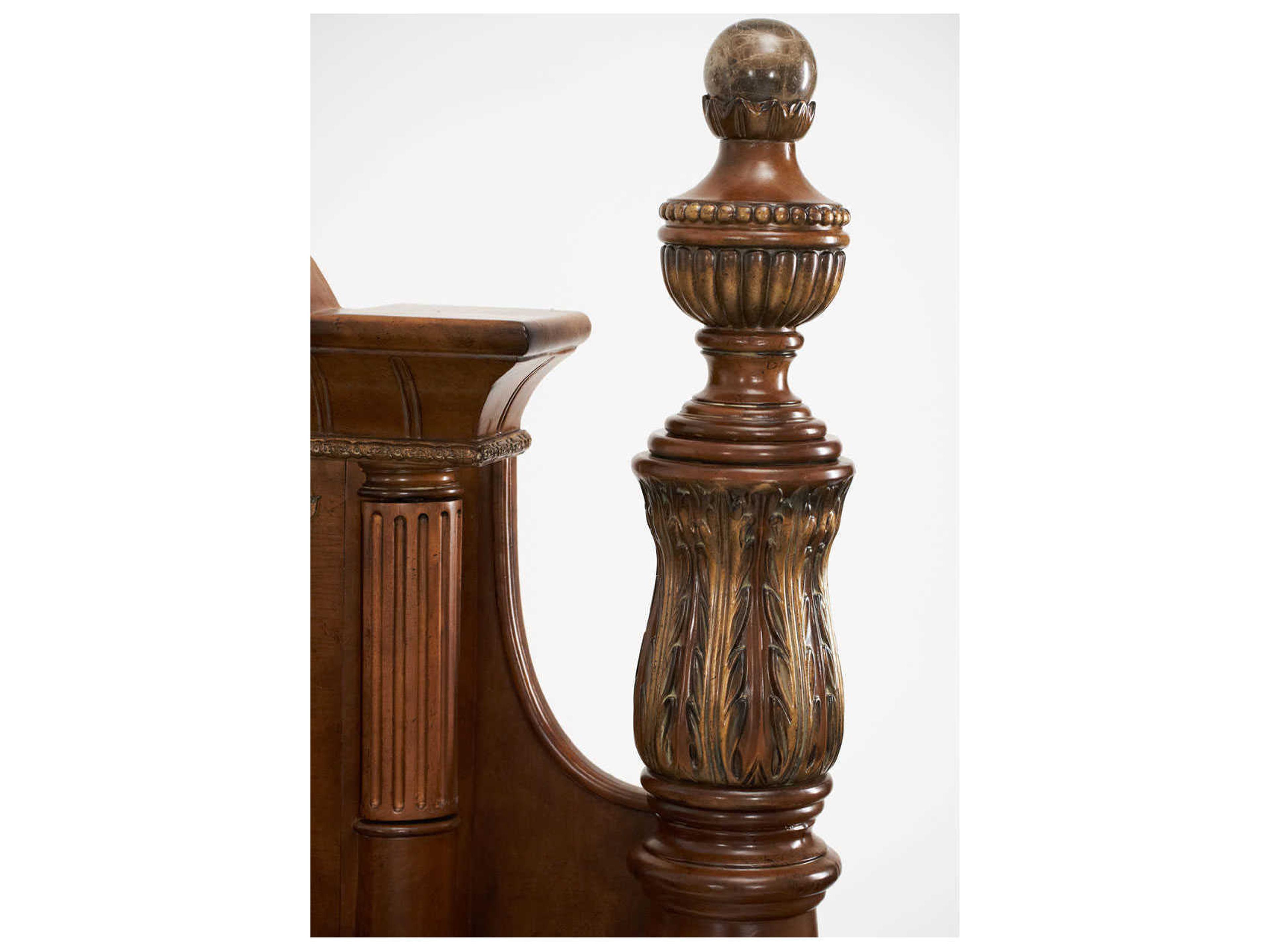 Luxecor Gilded Brown Poplar Wood King Poster Bed