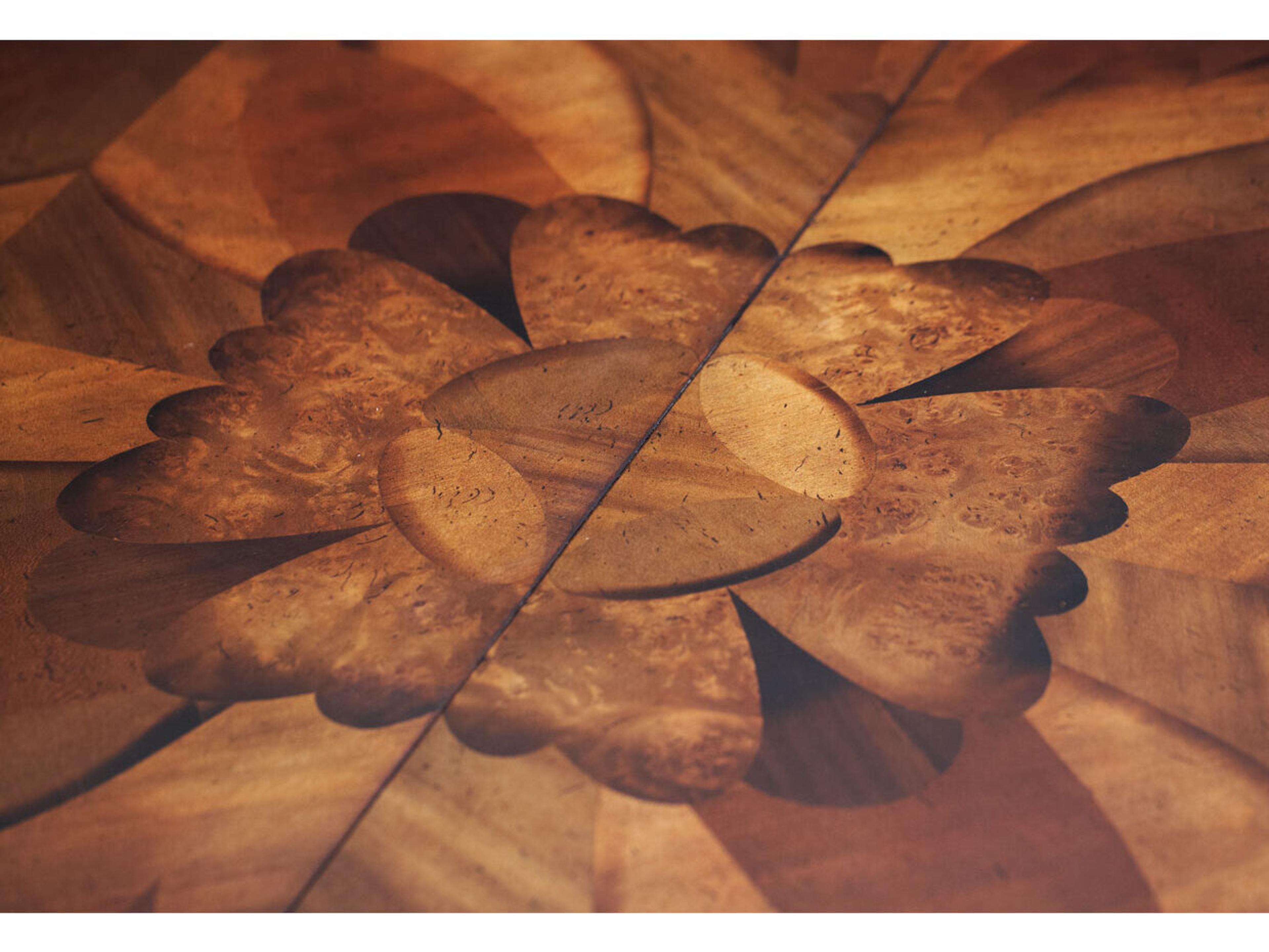 Luxecor Gilded Round Wood Dining Table