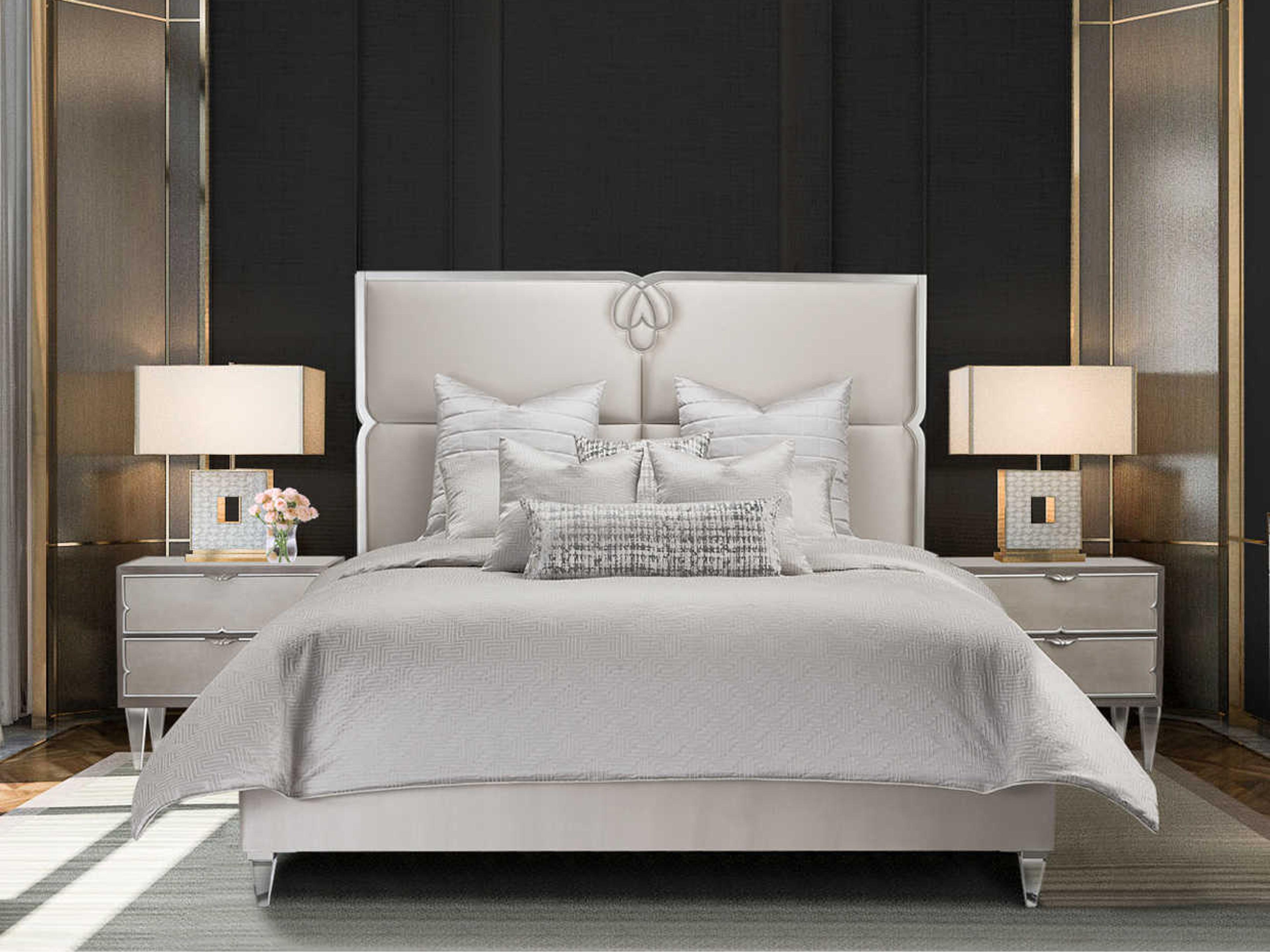 Bedding Casey Platinum Comforter Set