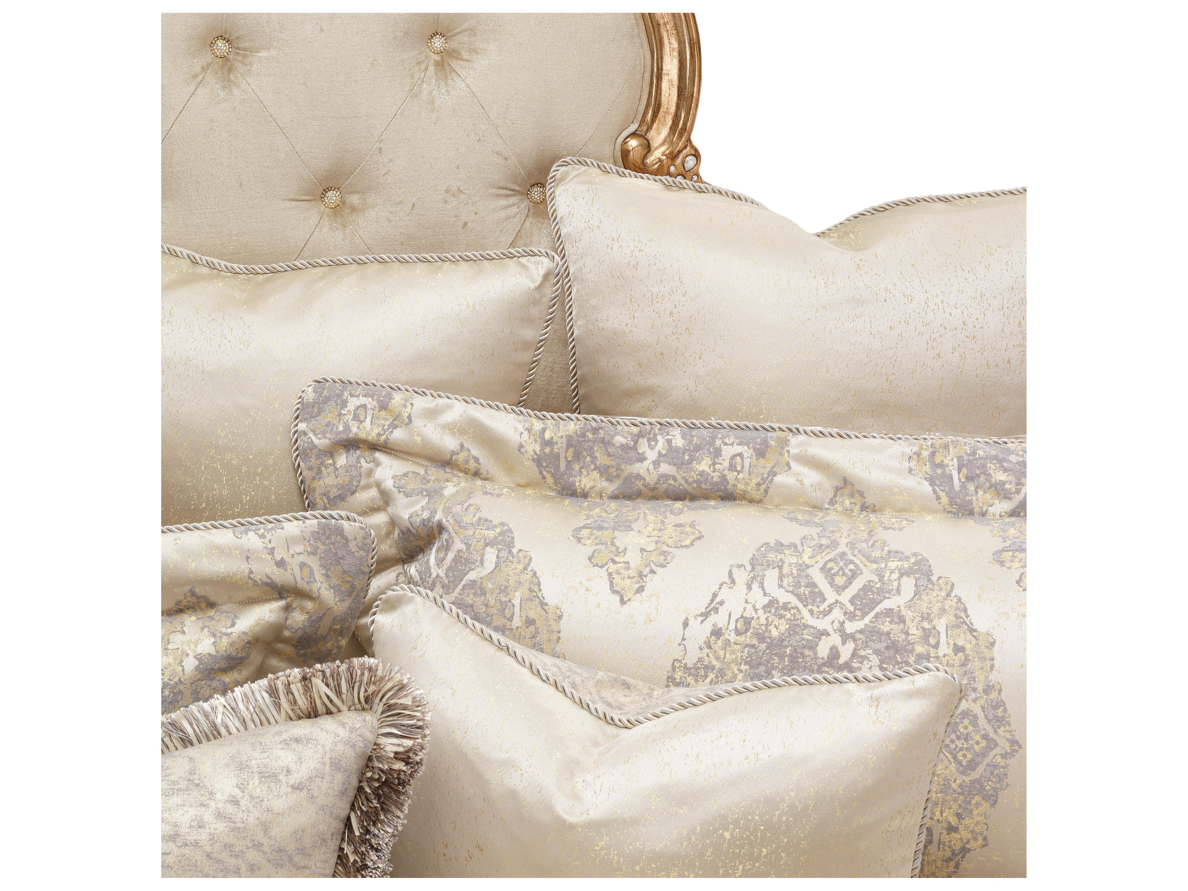 Michael Amini Bedding Bennett 10-Piece King Comforter Set - Champagne