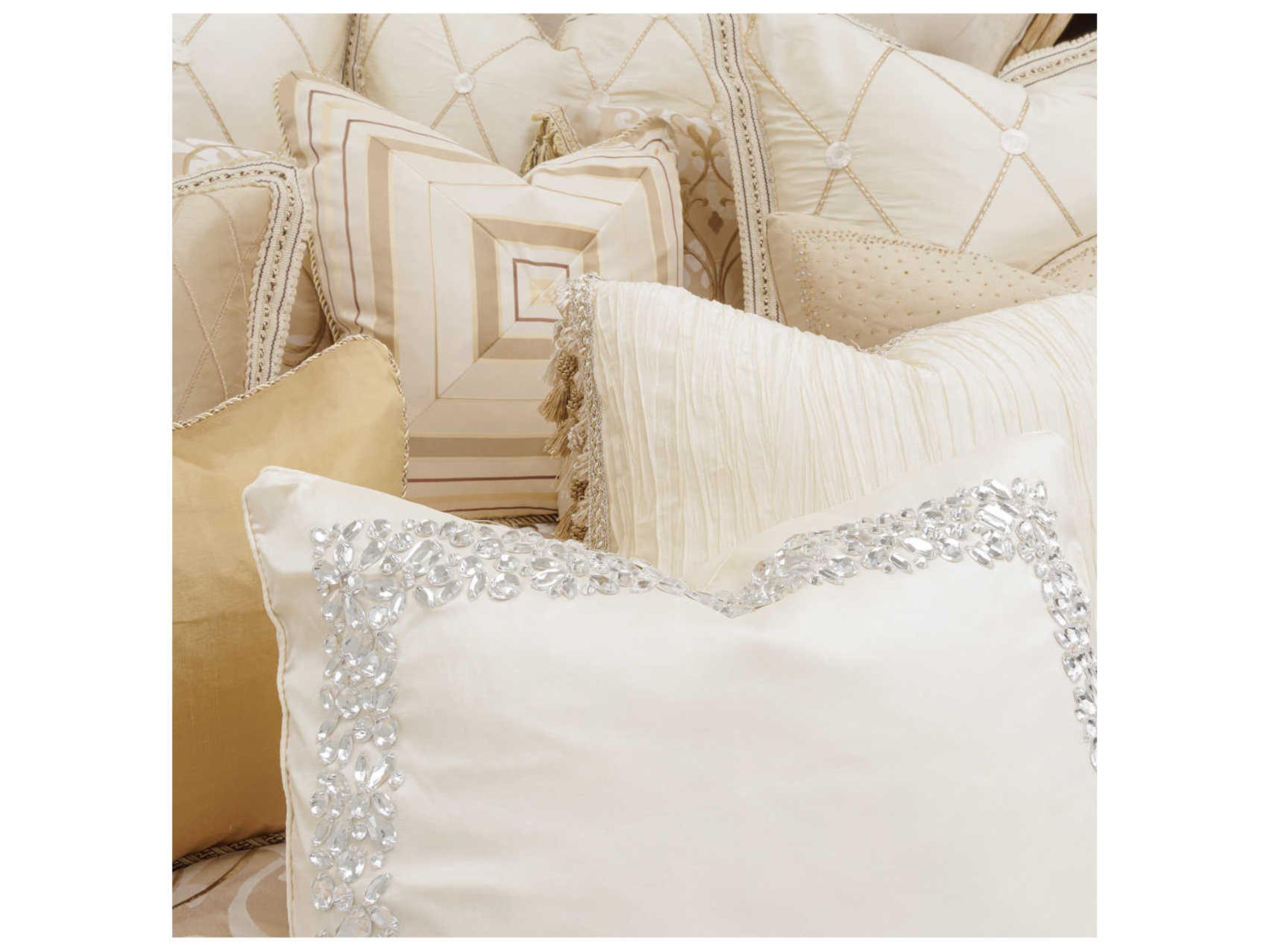 Michael Amini Chateau De Lago Luxembourg Creme 13-Piece King Comforter Set