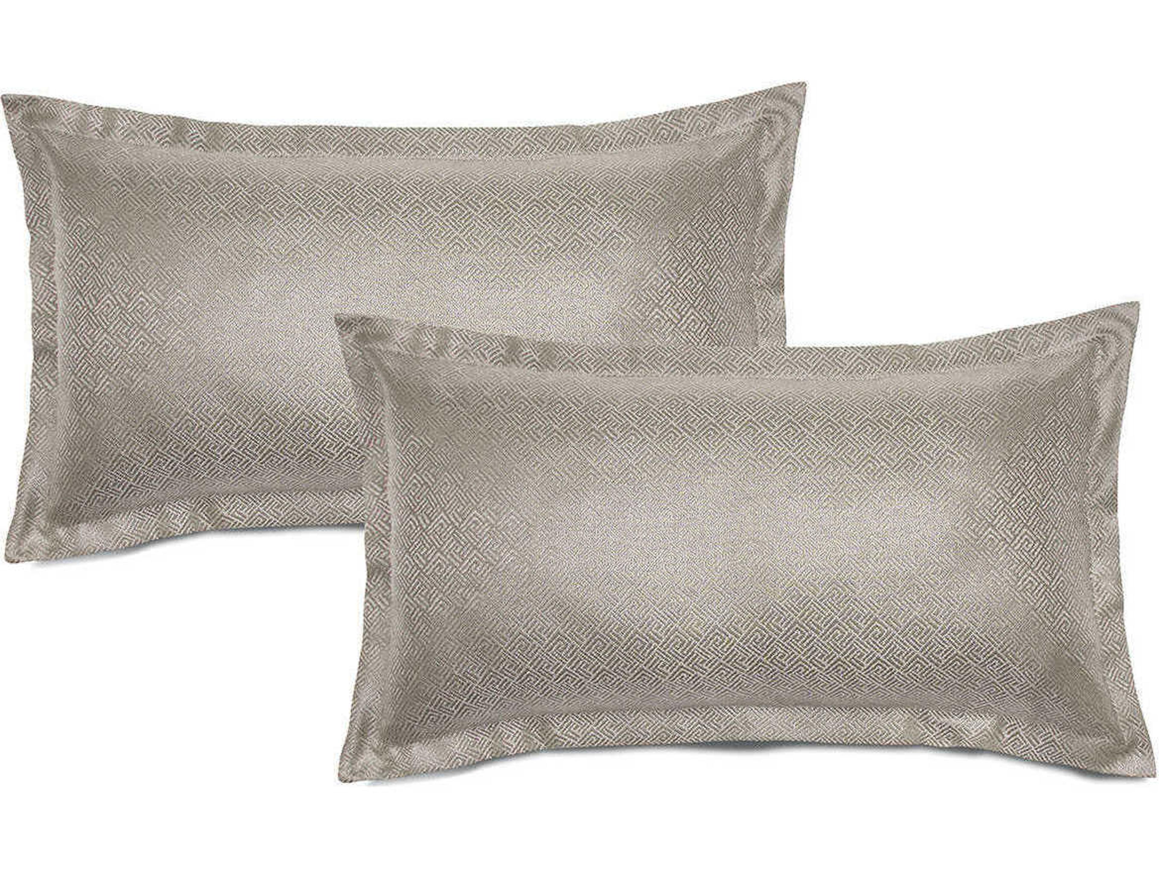 Michael Amini Port Orleans Throws