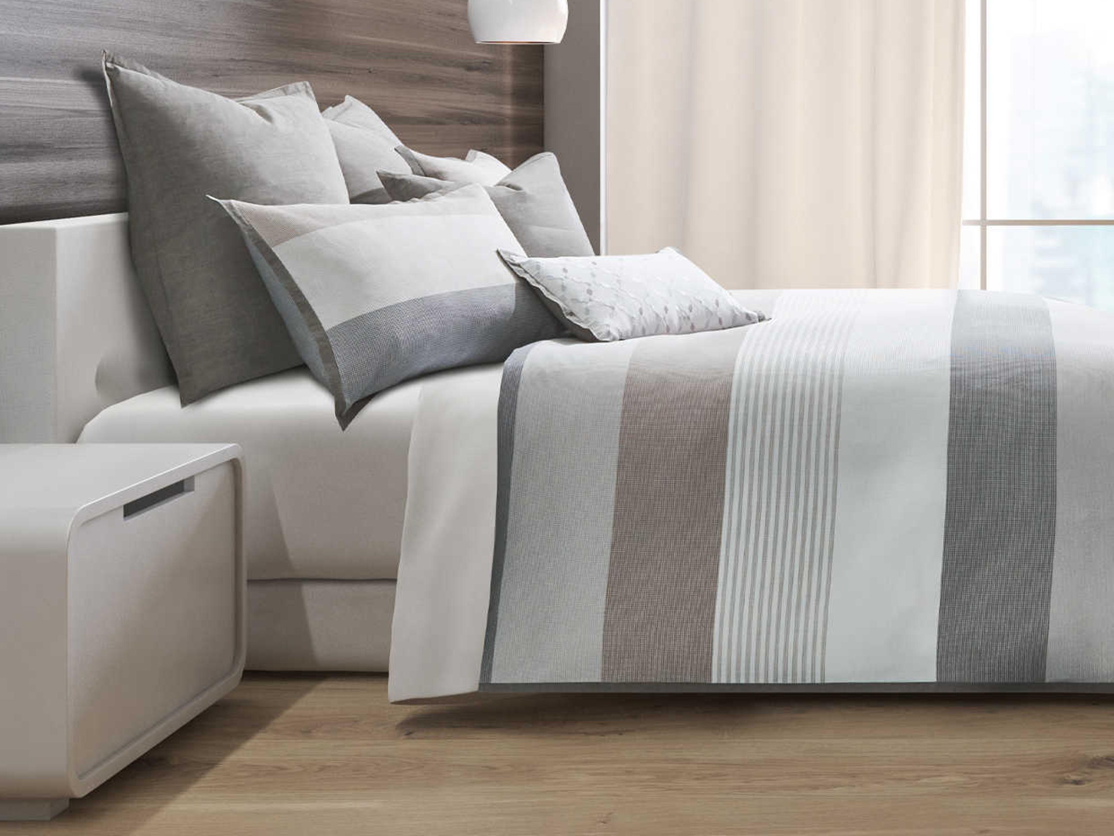 Bedding Ultra 7-Piece Gray Queen Duvet Set