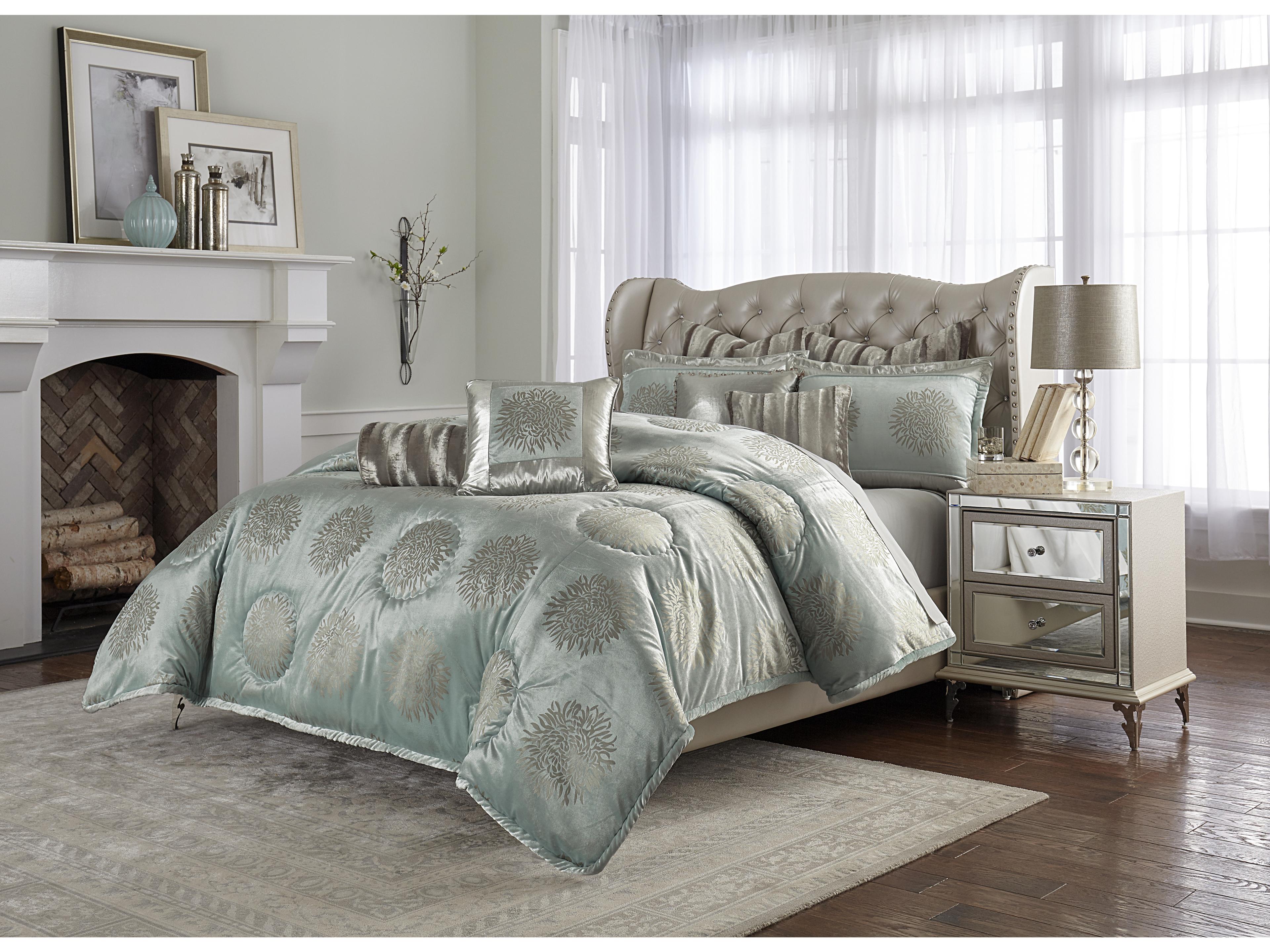 Luxecor Bedding Regent 9-Piece Queen Comforter Set - Ice Blue