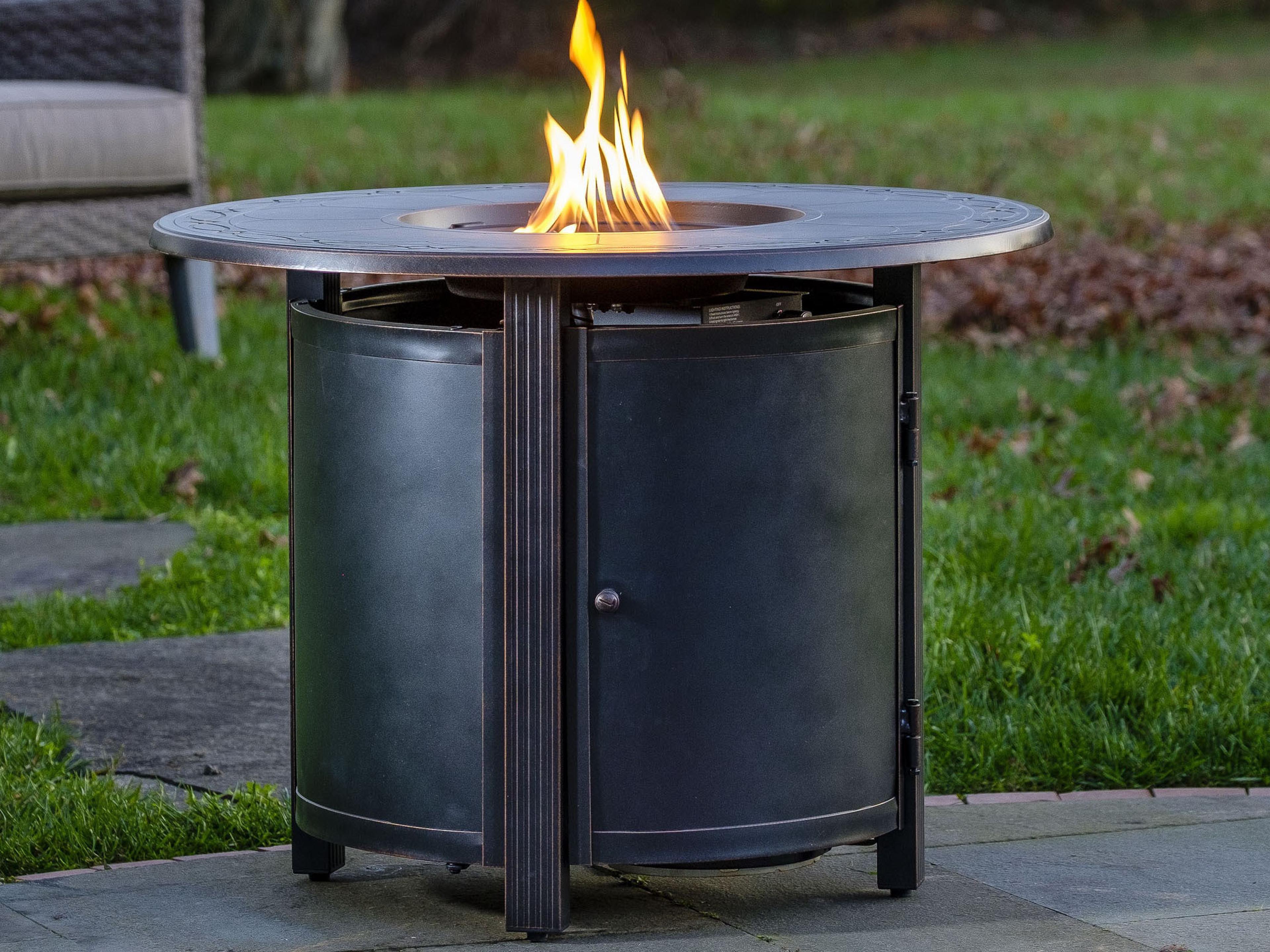 Alfresco Home Hartwick Topaz Cast Aluminum Round Outdoor Fire Pit Table