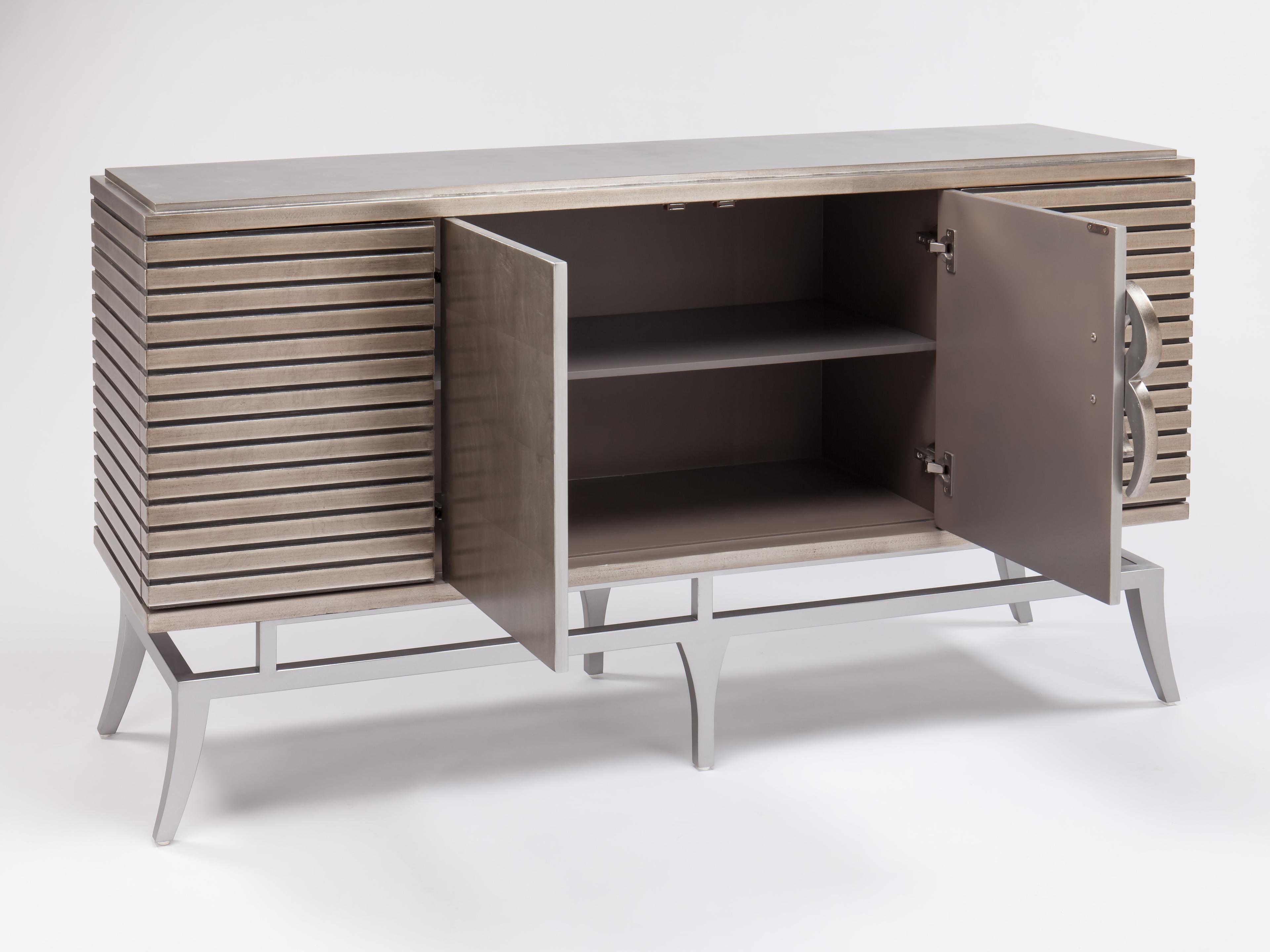 Artmax Warm Silverleaf Accent Chest