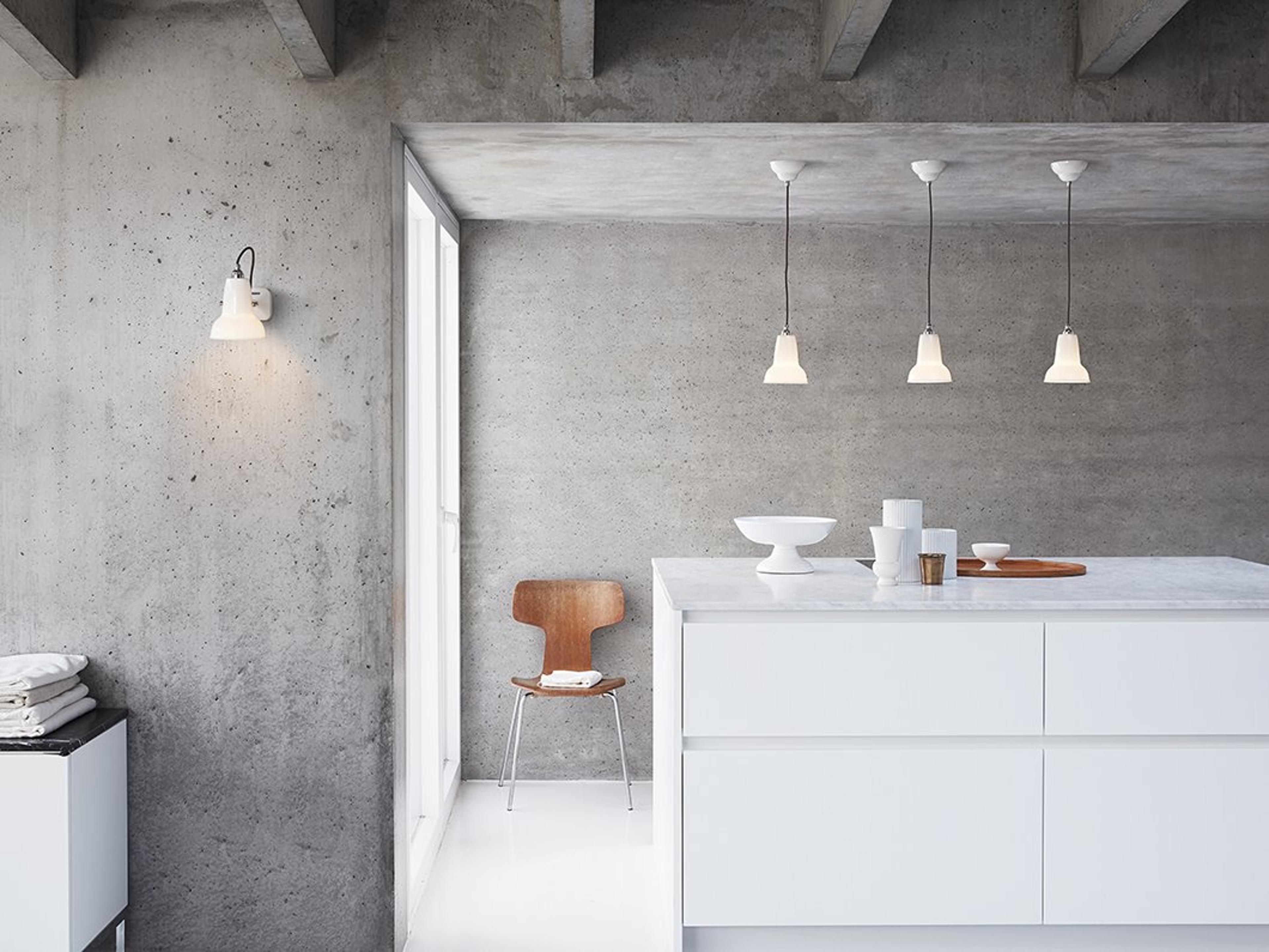 Anglepoise Original-1227 Mini 1-Light Pure White Wall Sconce