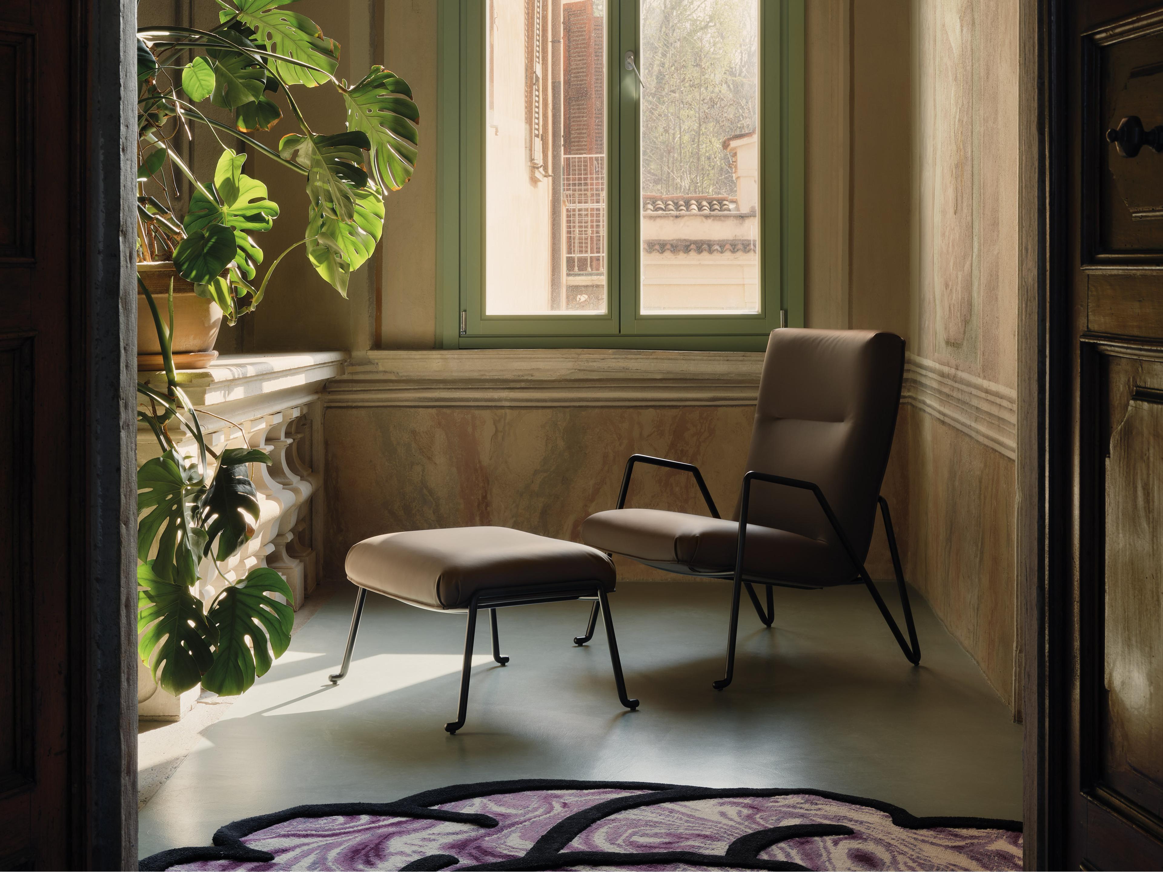 Arflex Solice Leather Ottoman