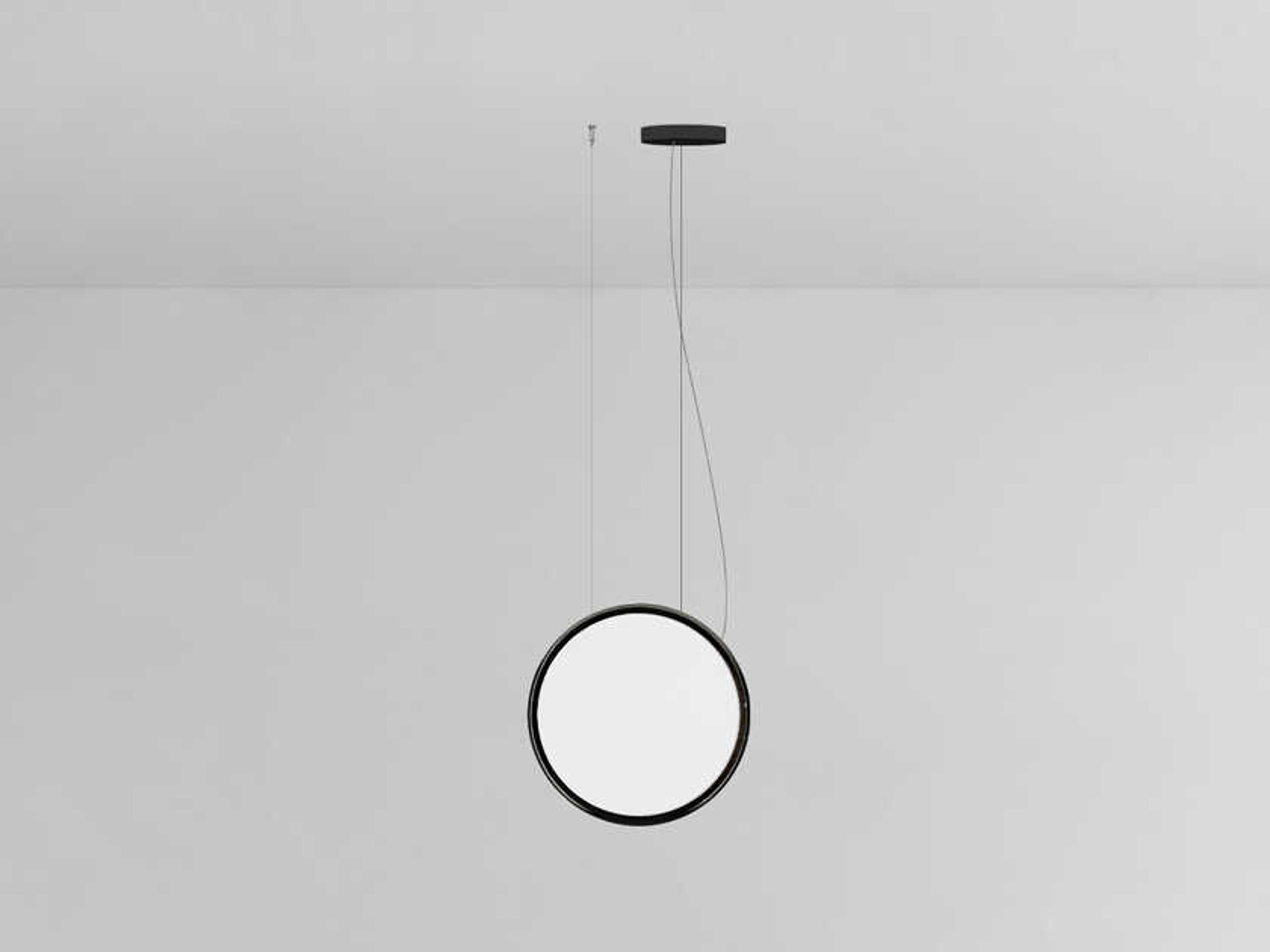 Discovery Vertical Pendant RGBW App Controlled