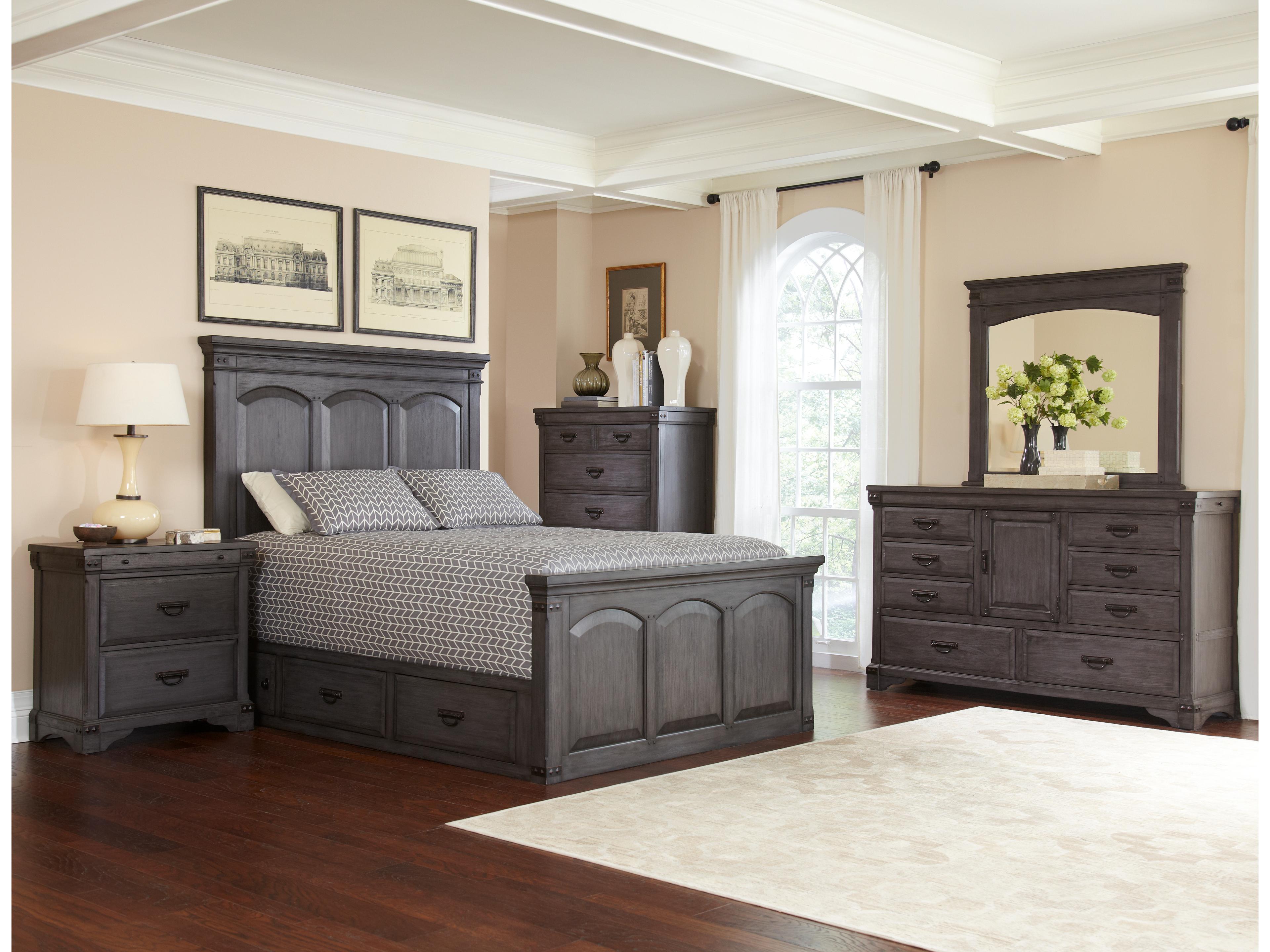 Avalon Furniture Gray Mahogany Wood King Panel Bed
