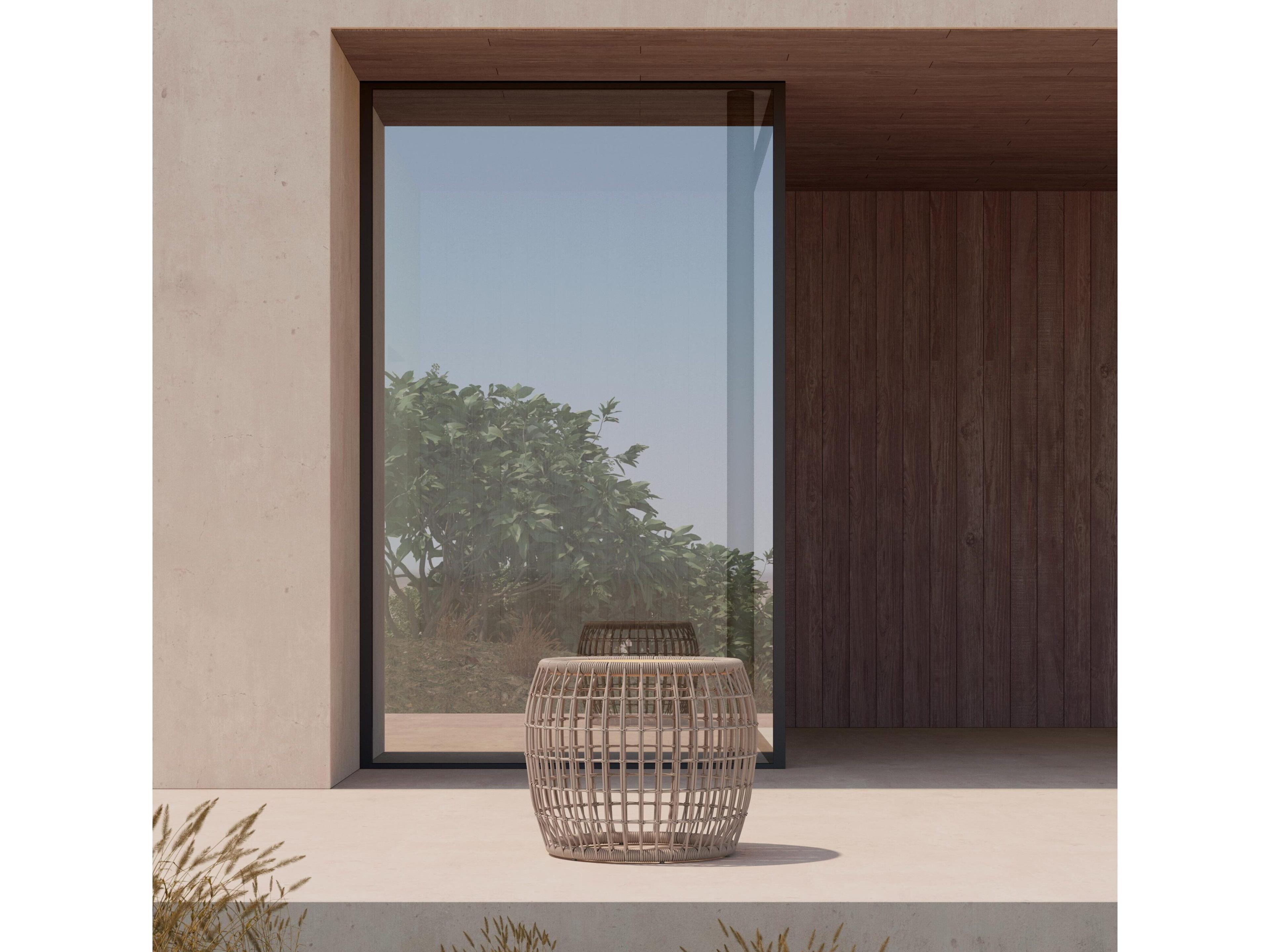 Azzurro Living Barcelona Aluminum Round End Table