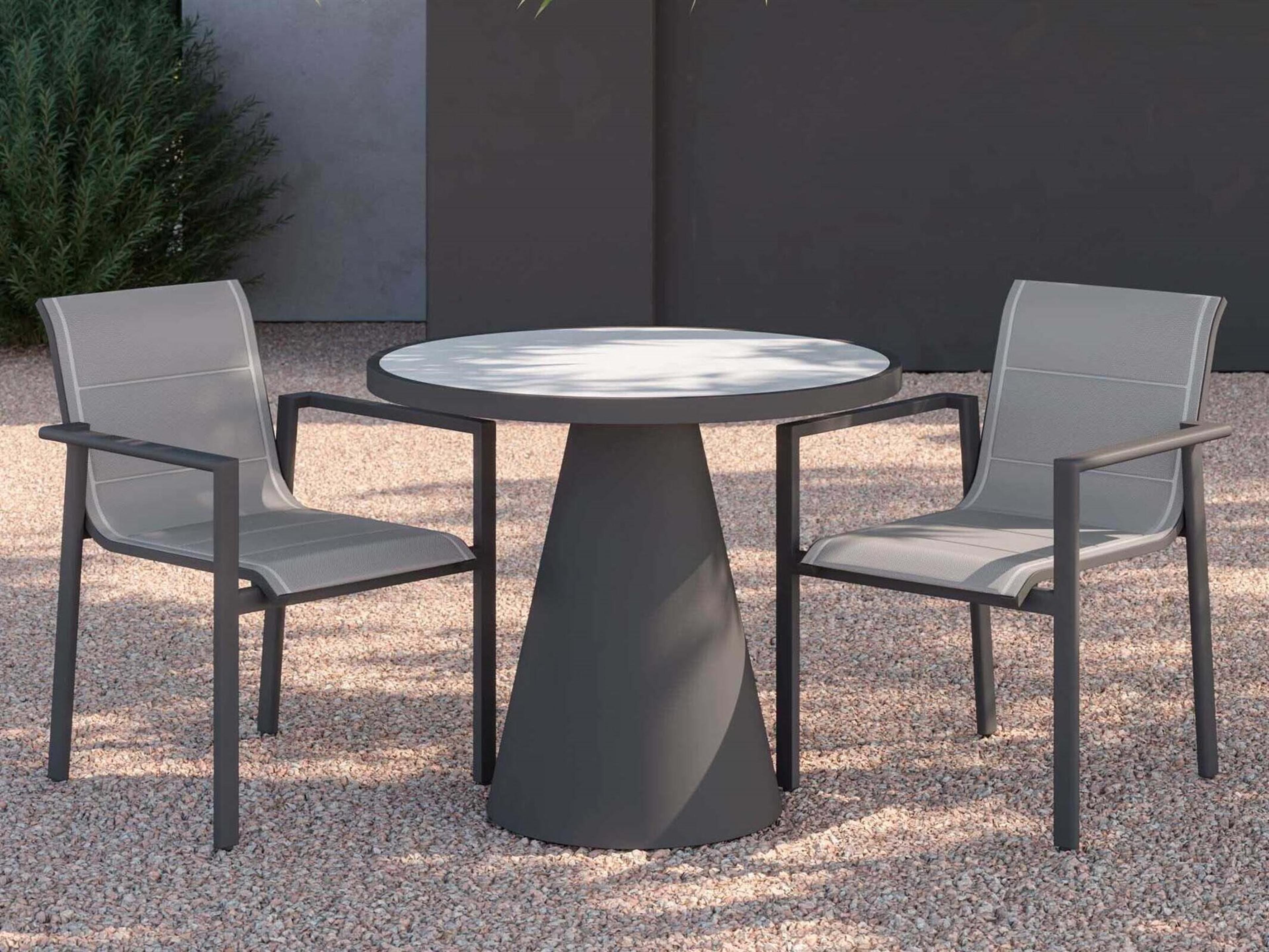 Leon Dining Room Set