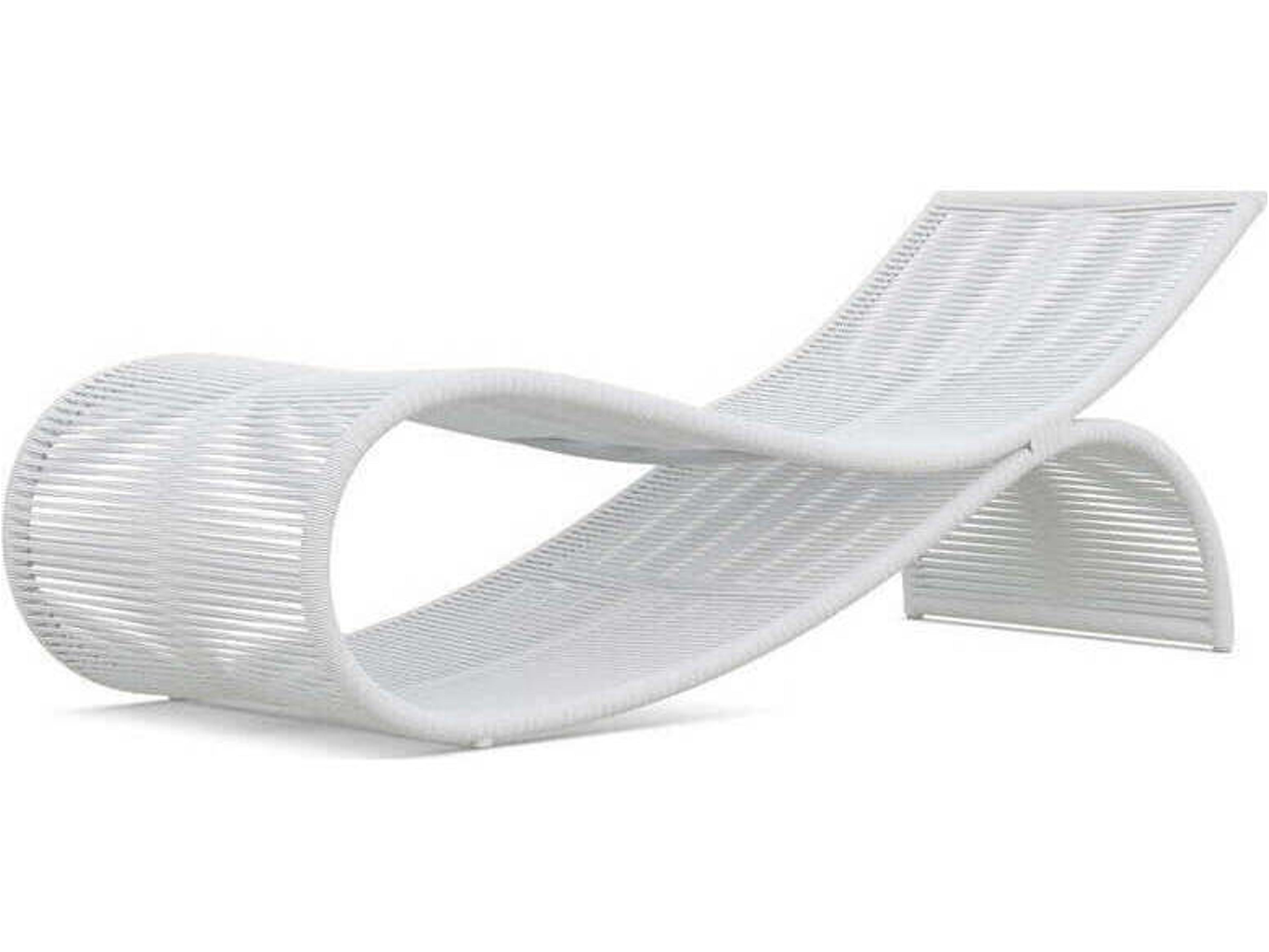 Wave Chaise Lounge Outdoor White Mist