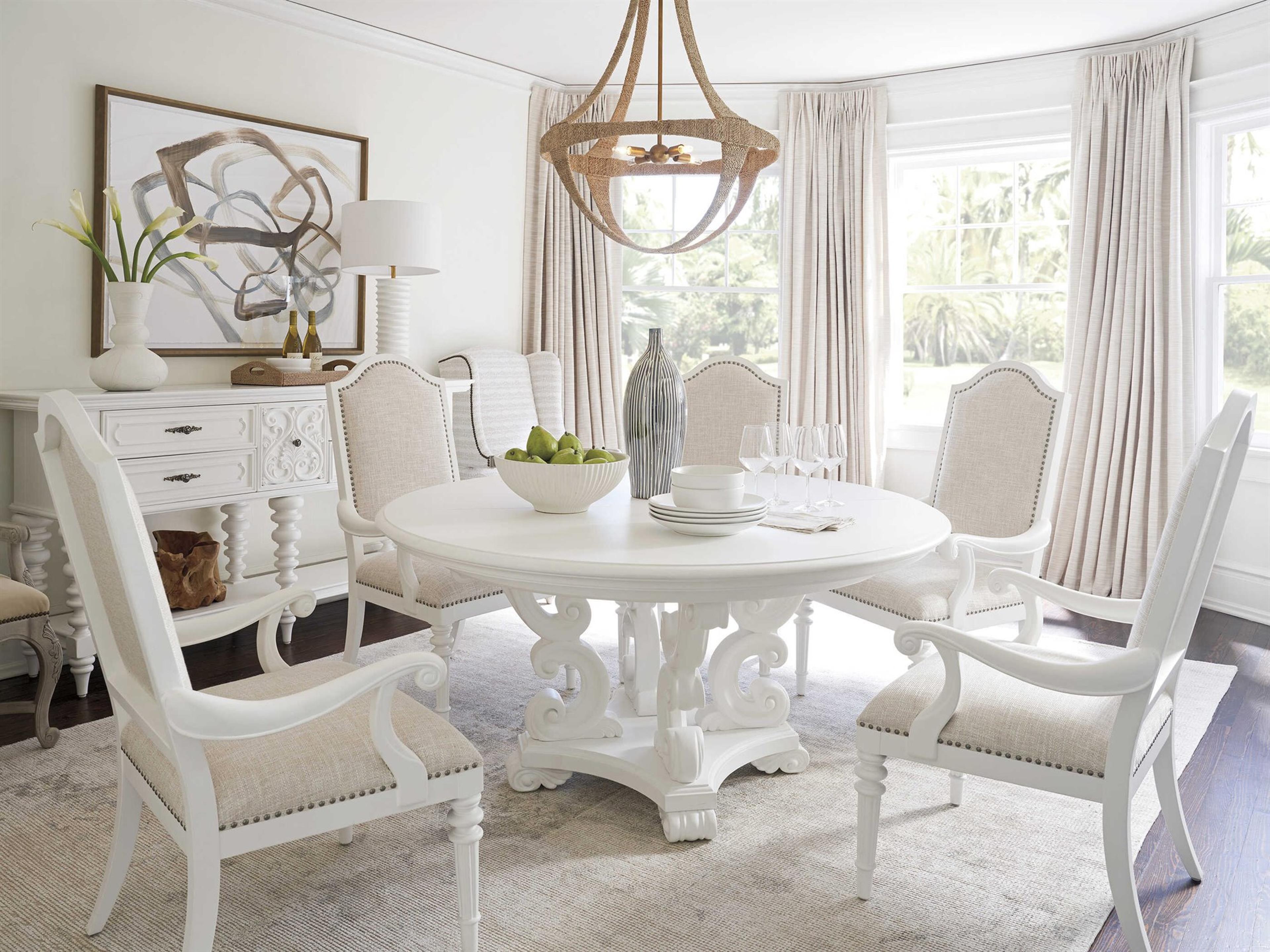 Villa Blanca Dining Room Set