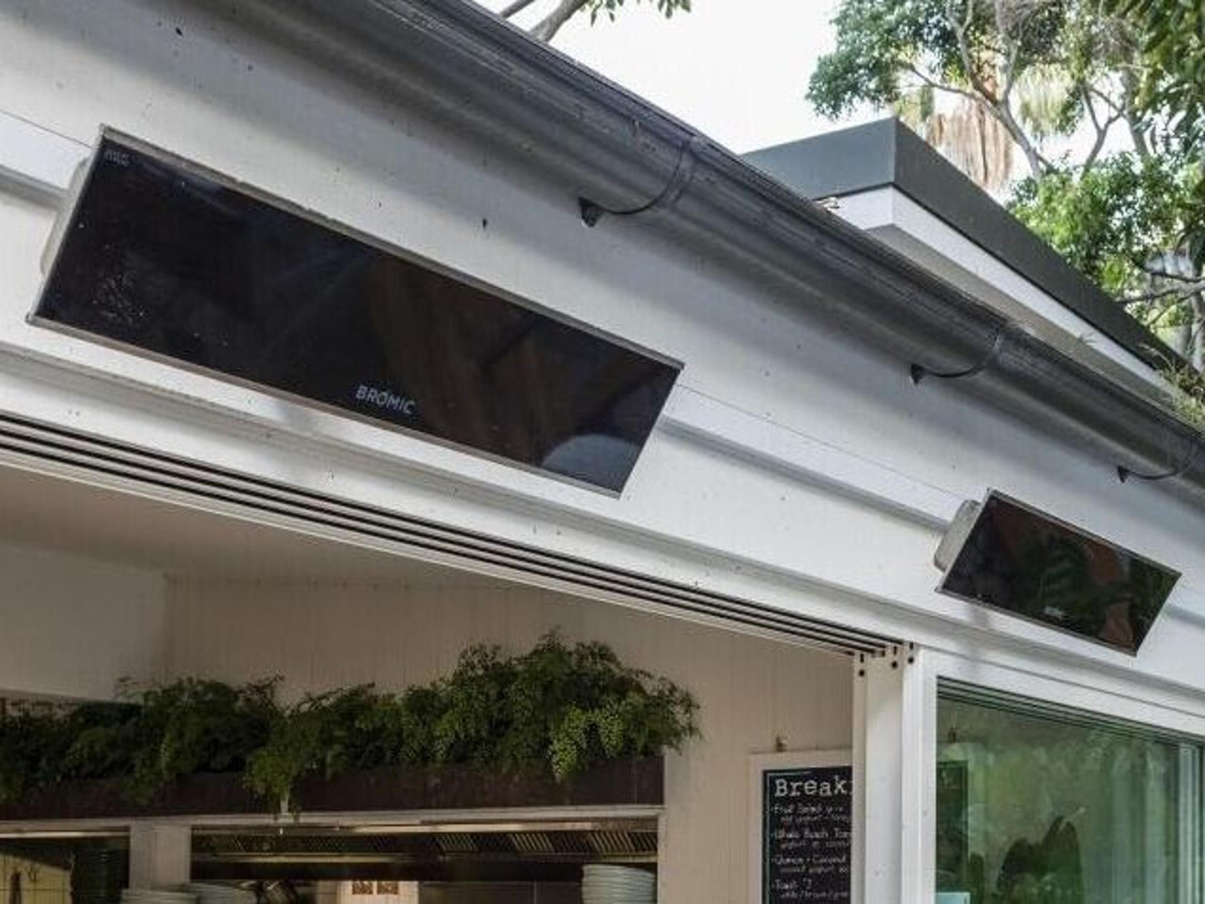 Bromic Heating Platinum Smart-Heat Electric Marine 4500W 220-240V Black