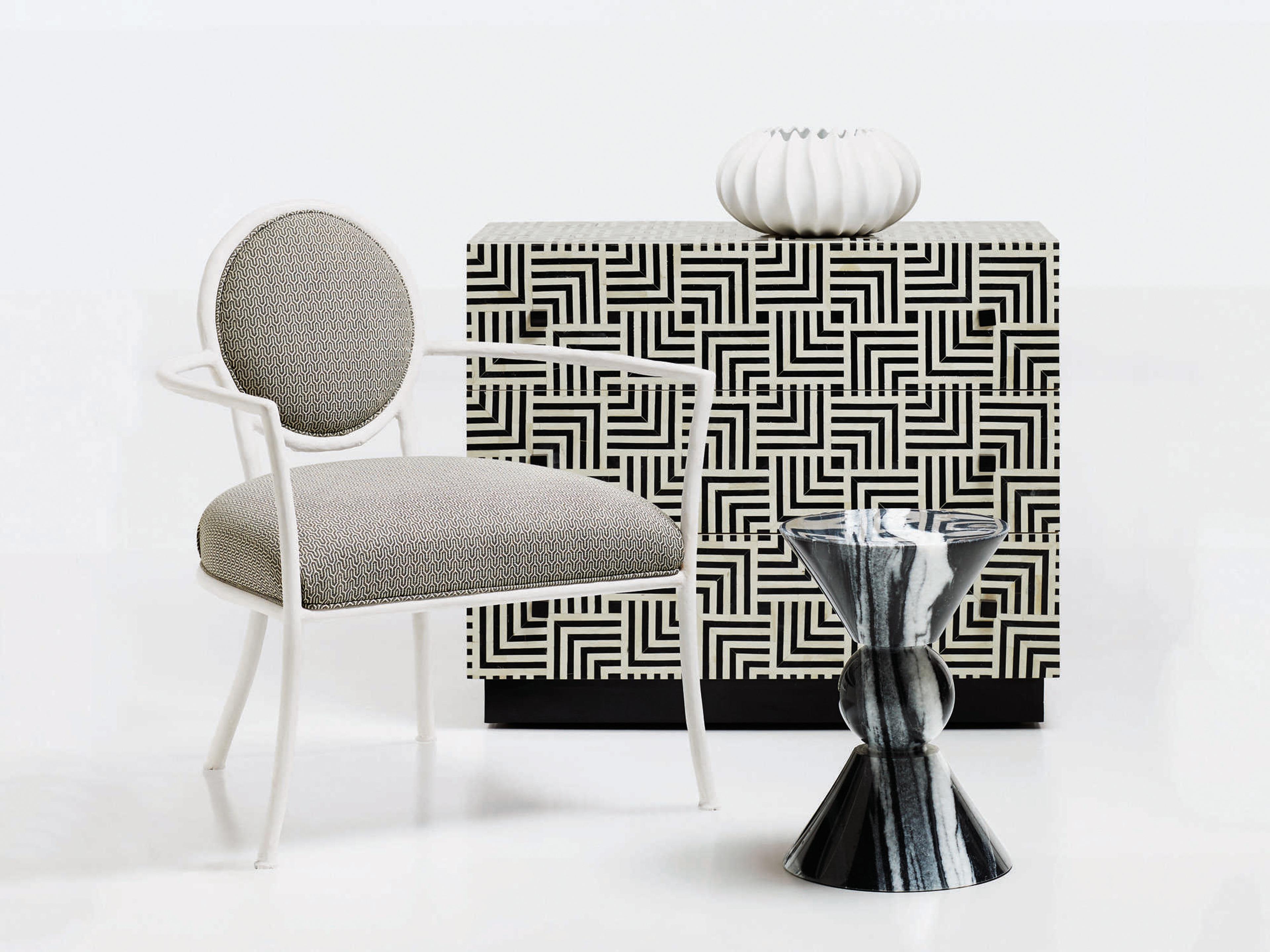 Bernhardt Interiors Casegoods Jax Round Marble Black White Drink Table