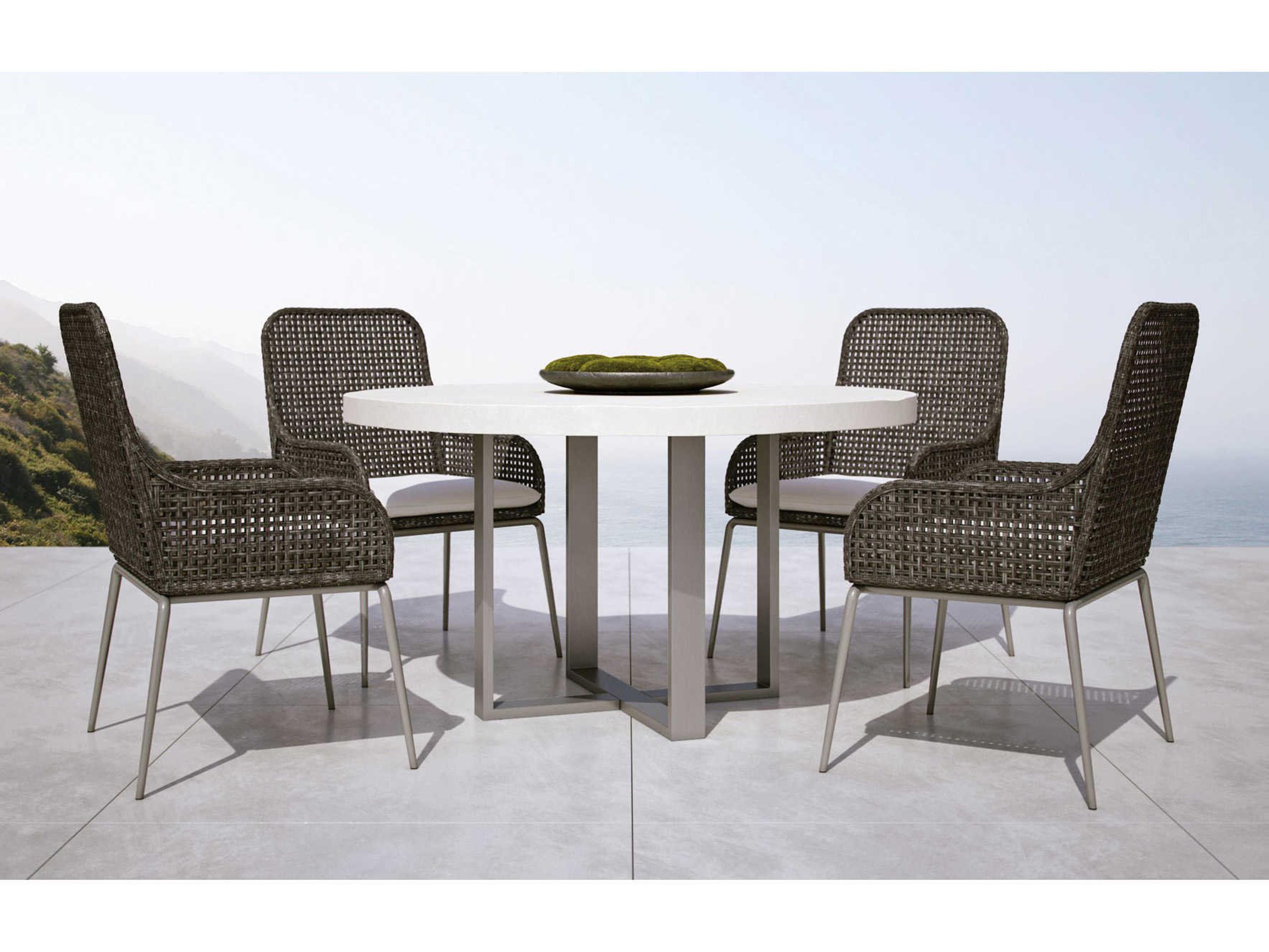 Del Mar Outdoor Dining Set