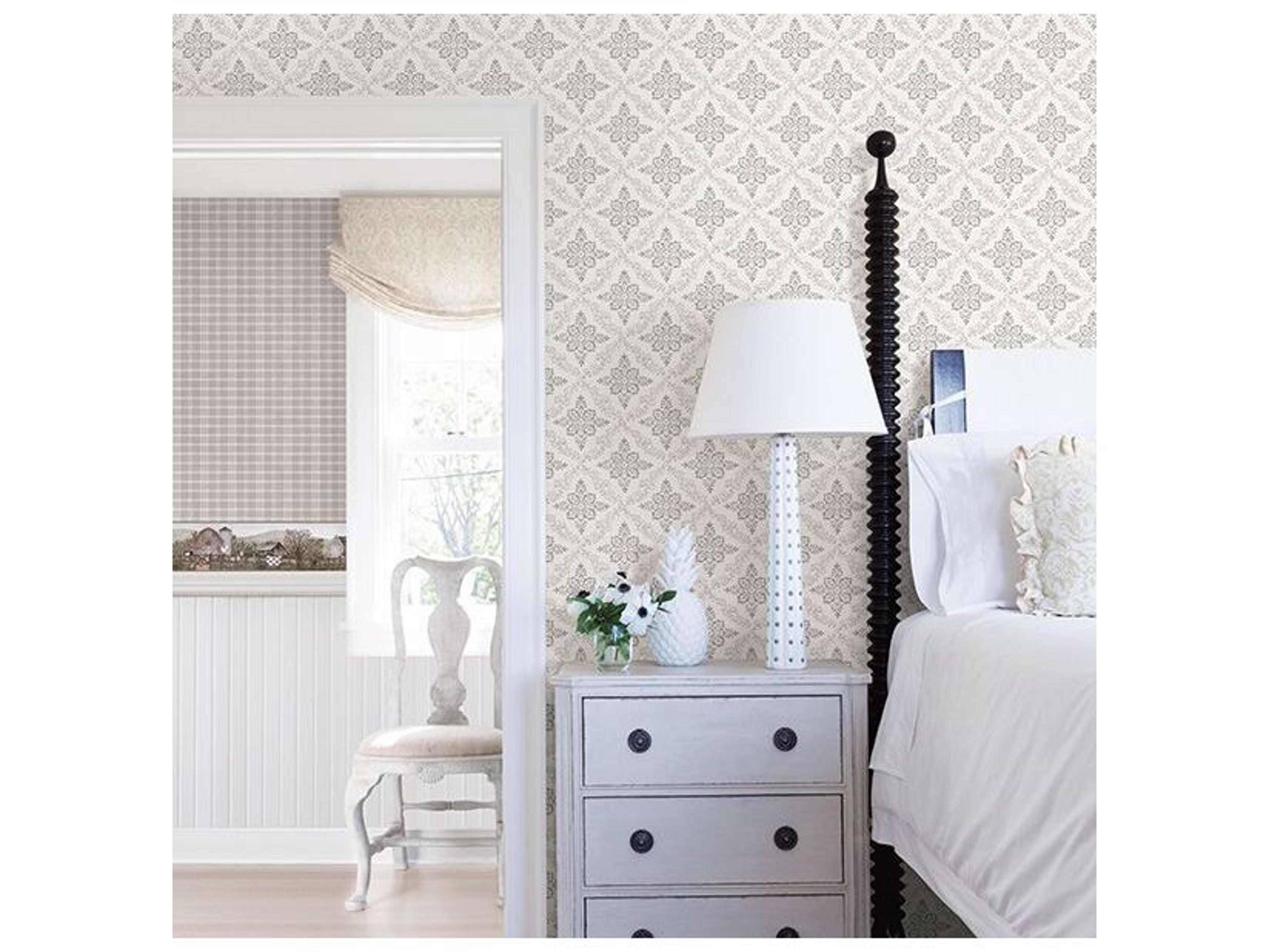 Brewster Home Fashions Chesapeake Wynonna Light Grey Geometric Floral Wallpaper