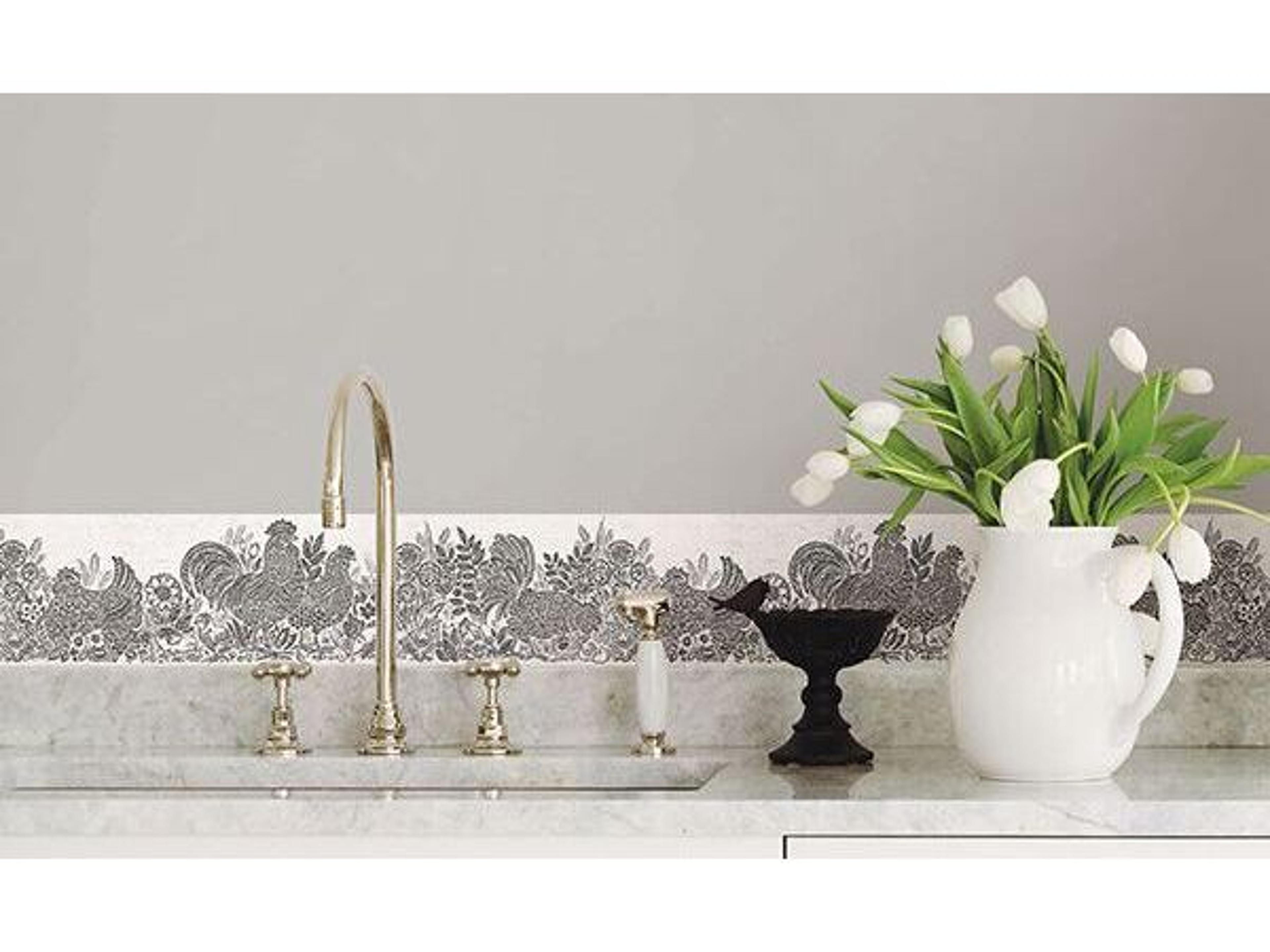 Brewster Home Fashions Chesapeake Parton Black Chicken Border