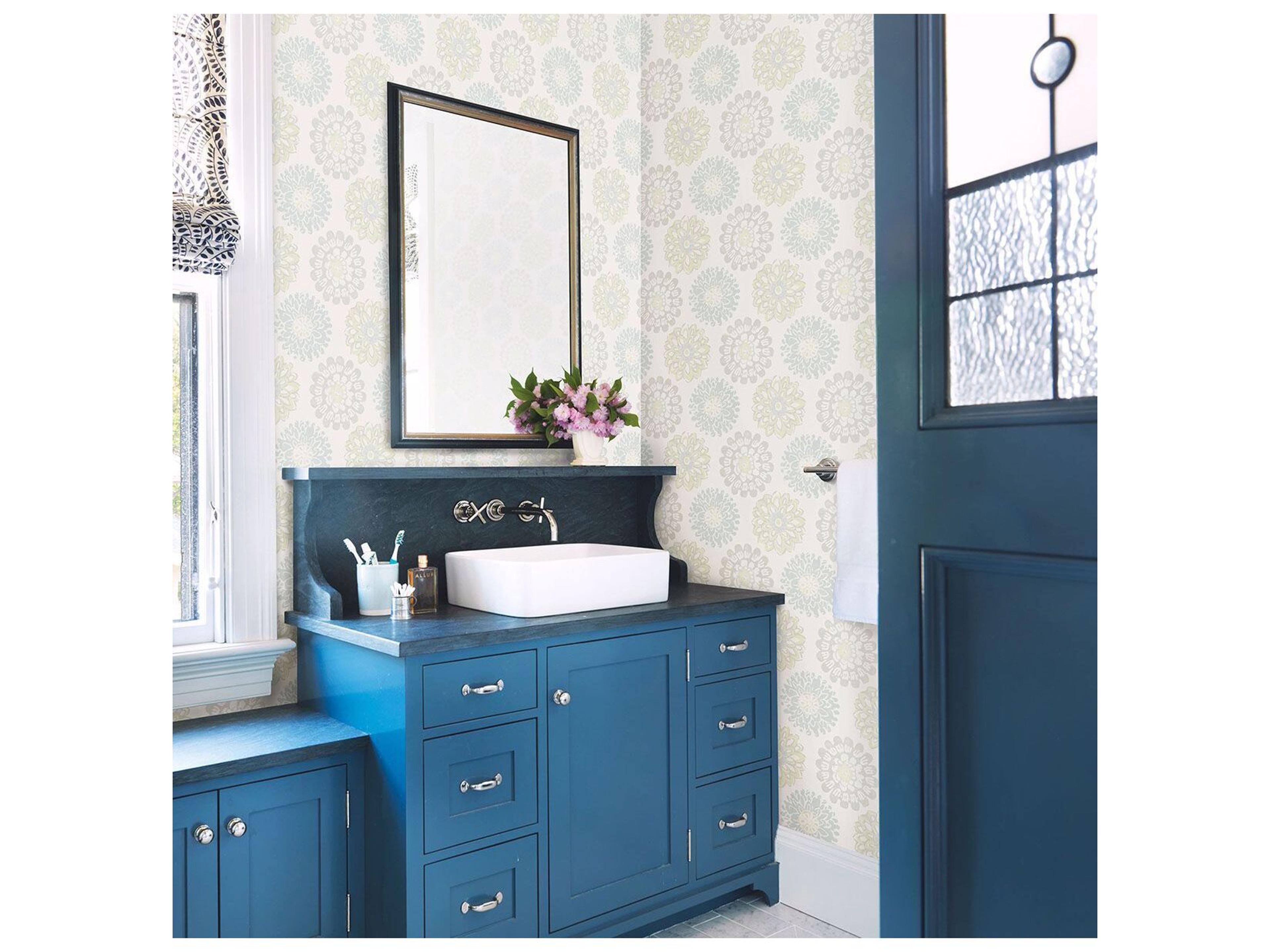 Brewster Home Fashions Chesapeake Sunkissed Light Green Floral Wallpaper