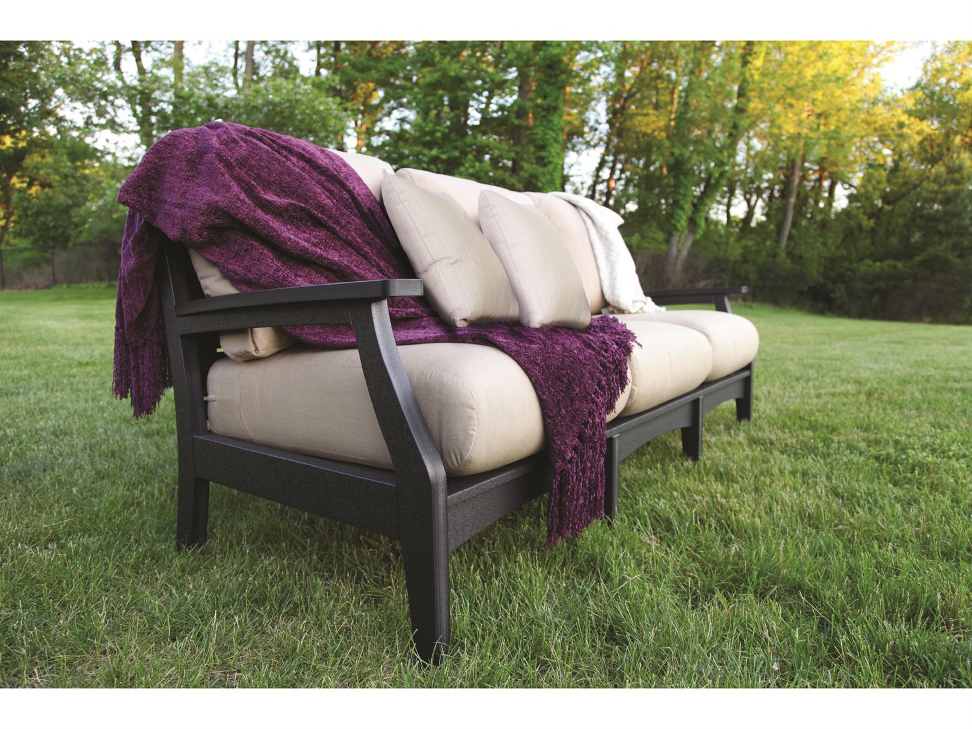 Classic Terrace Recycled Plastic Outdoor Sofa