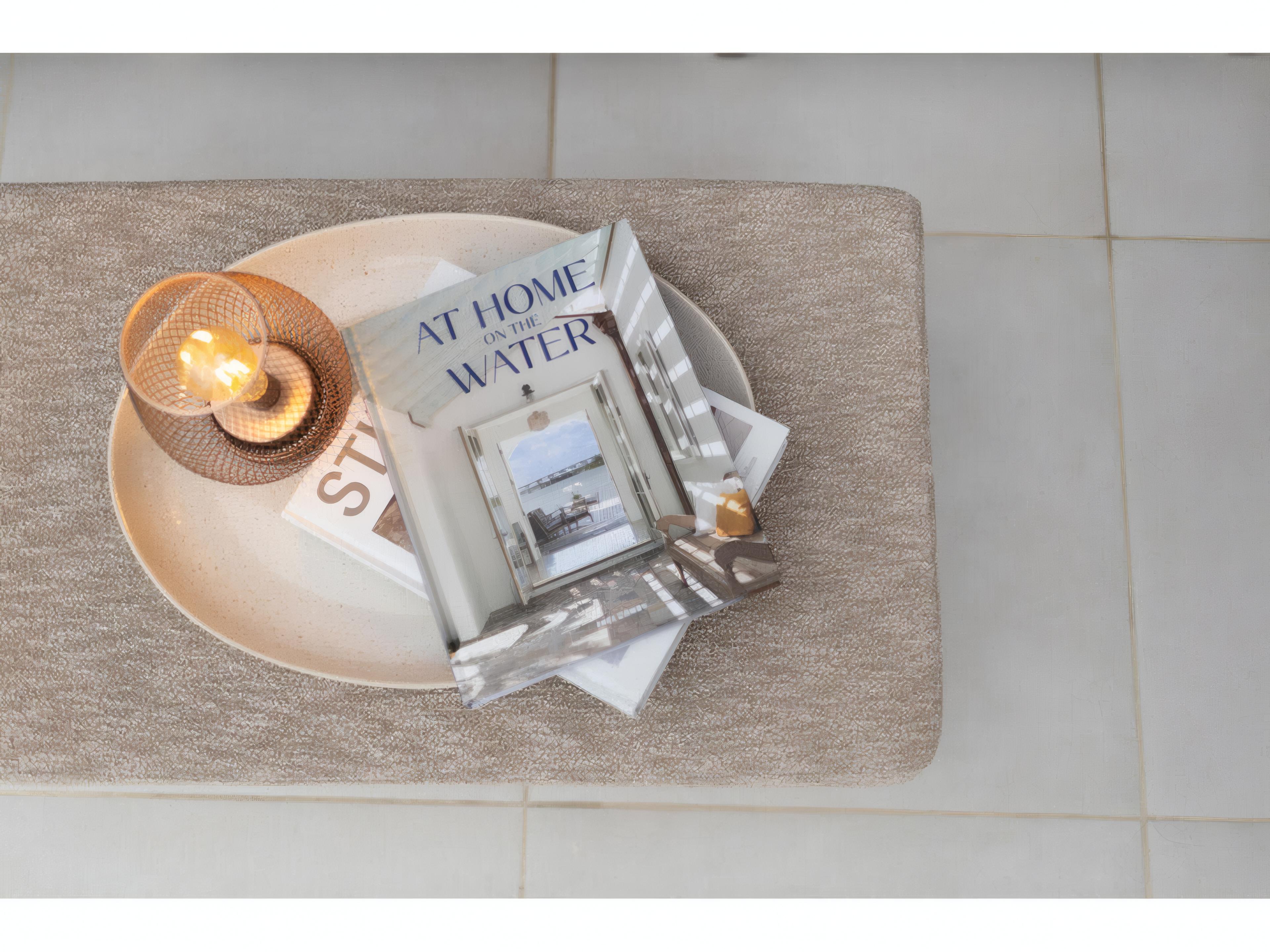 Berlin Gardens Lily Hive 18x30x13 Rectangle Pouf