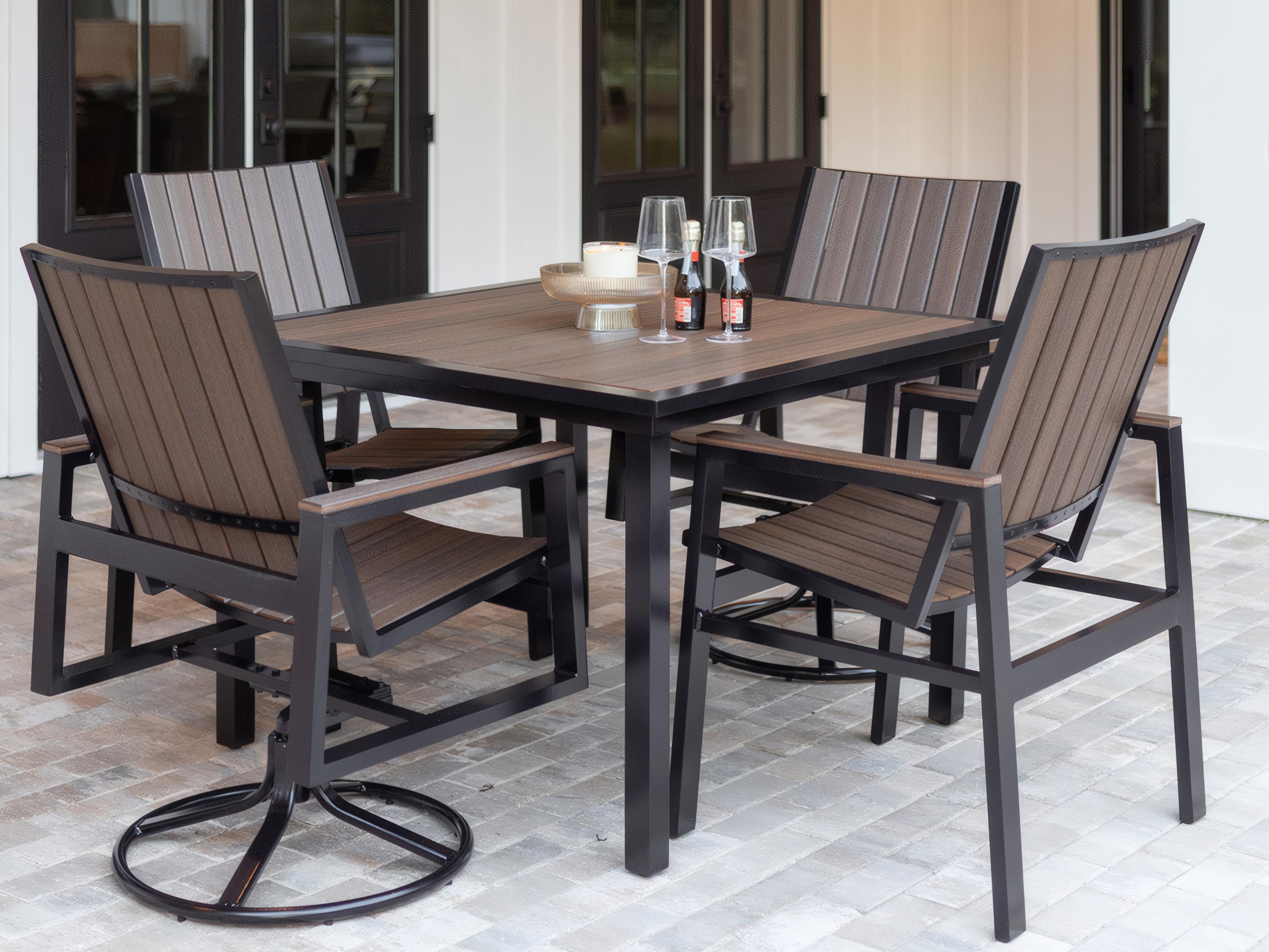 Vida Aluminum Dining Set