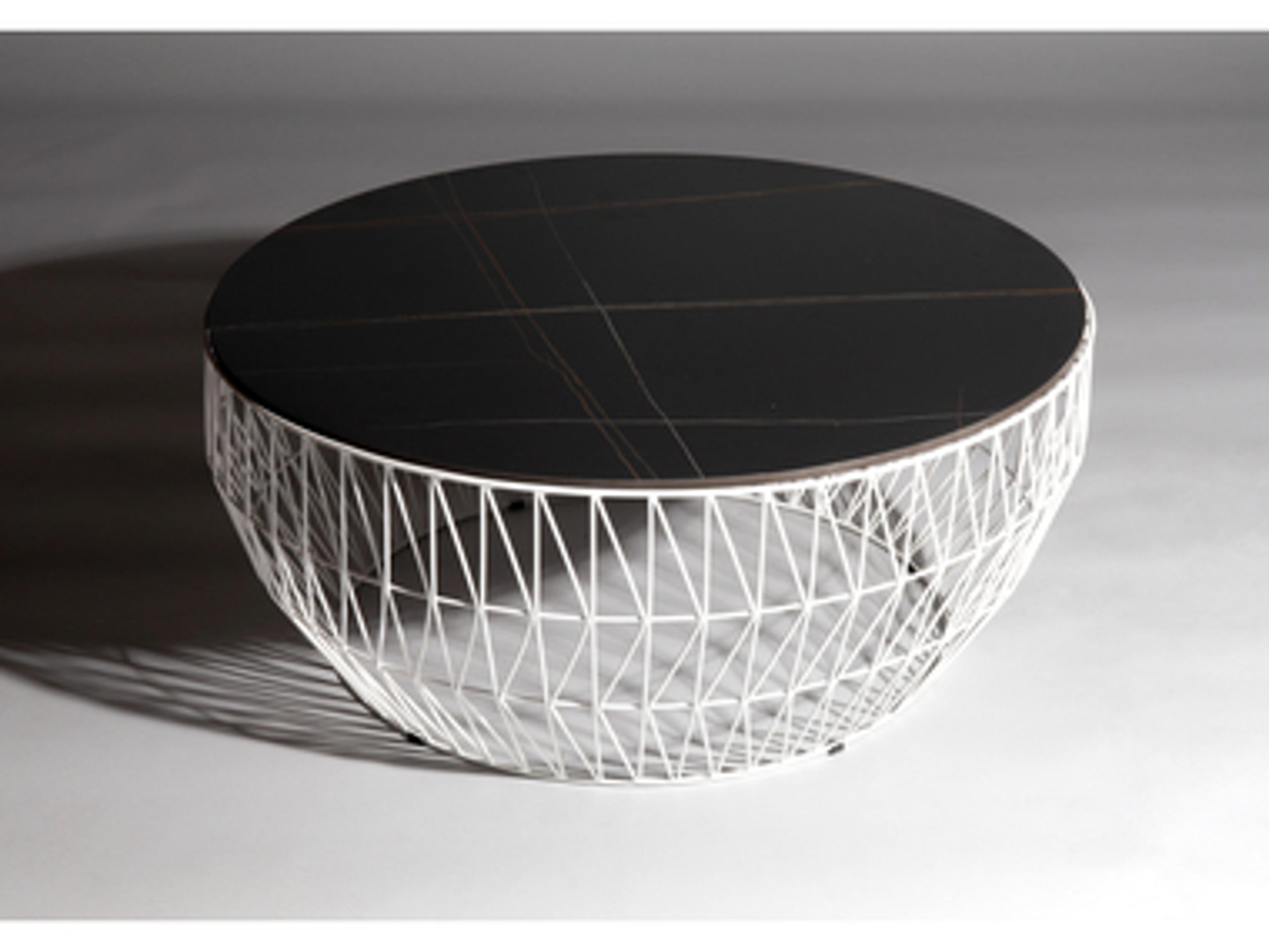 Bend Goods Outdoor Round Ceramic Stone Top in Black