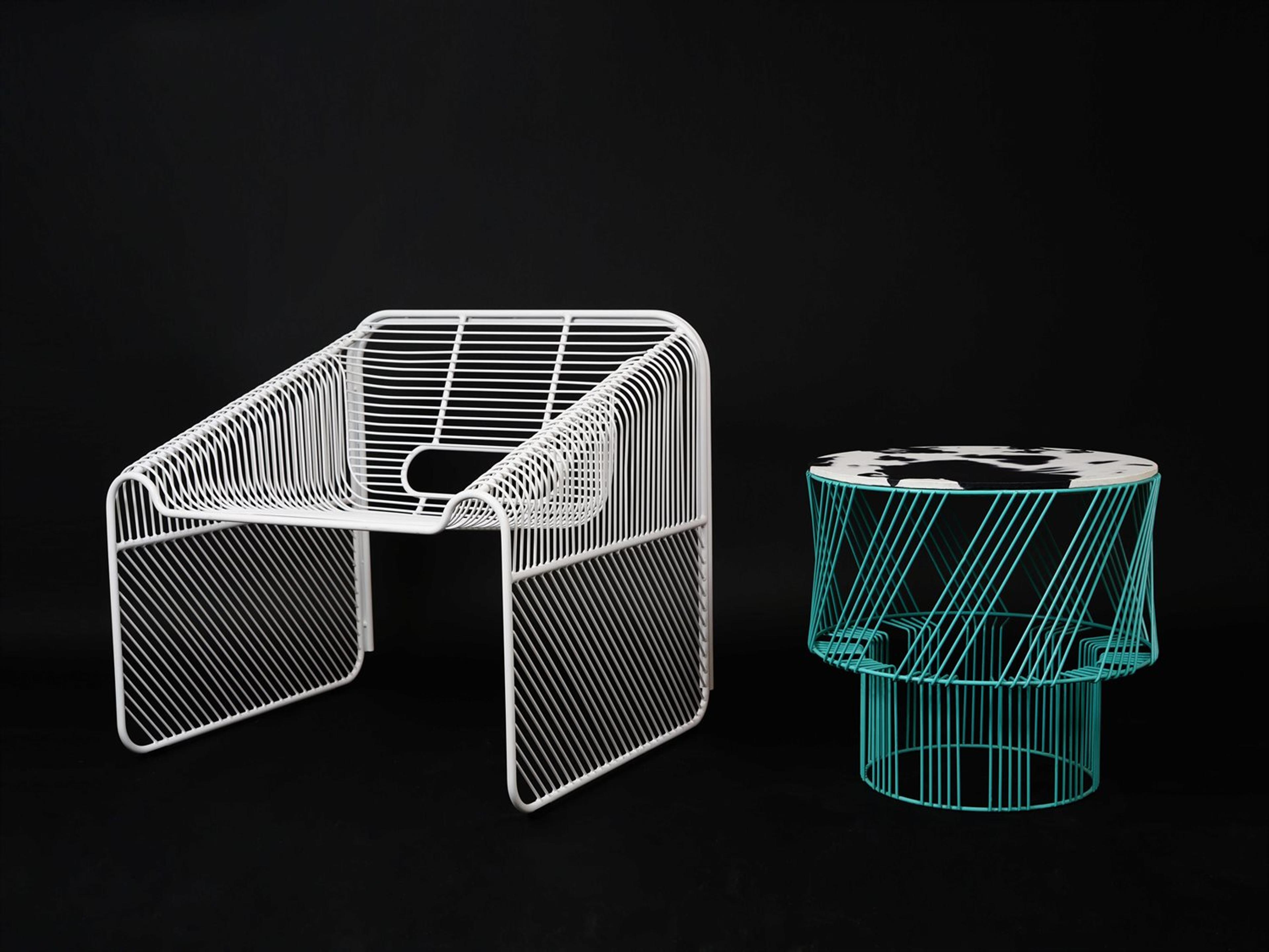 Bend Goods Outdoor Hot Seat Galvanized White Iron Lounge Chair