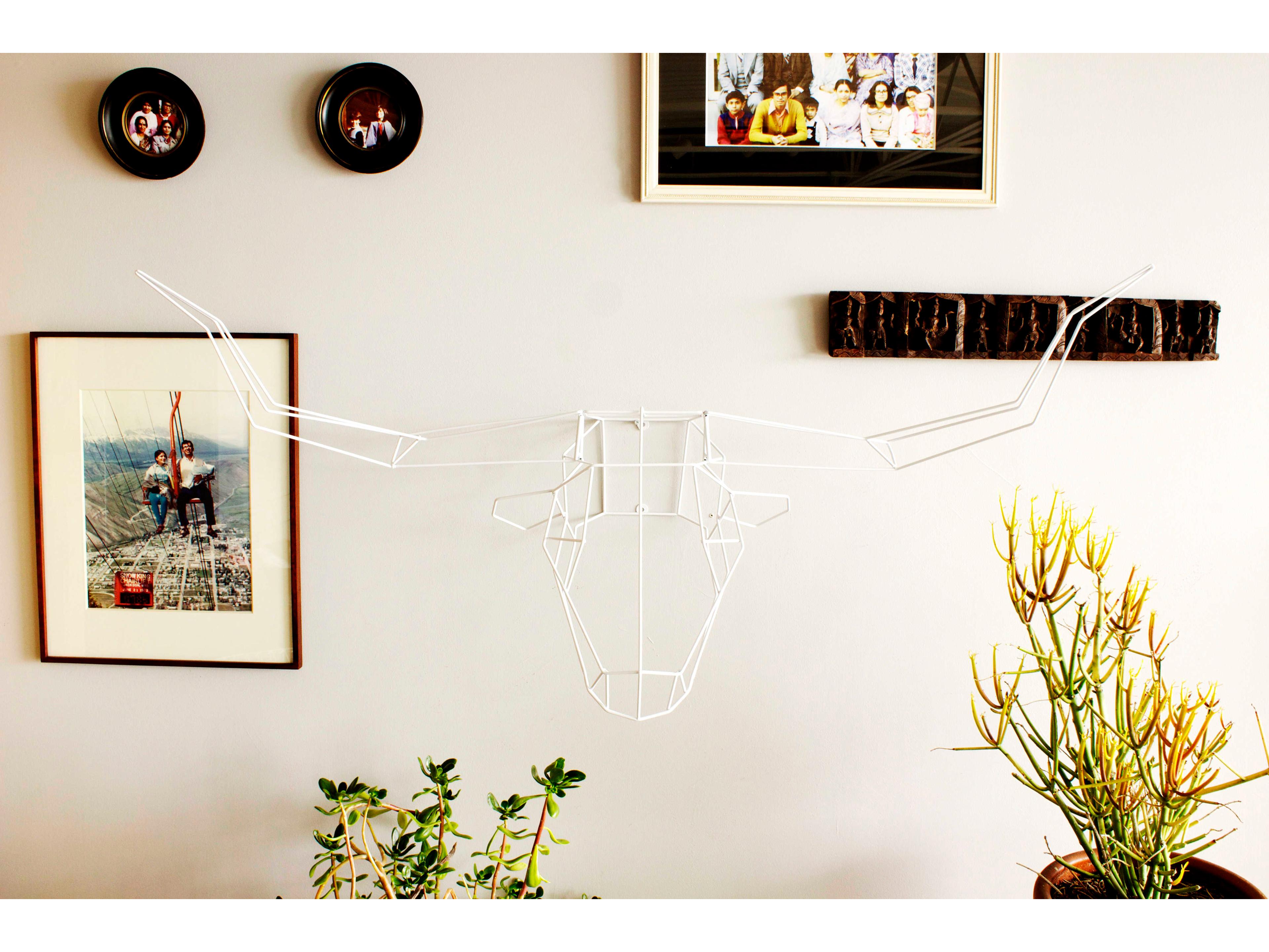 Bend Goods Outdoor Galvanized Iron White Long Horn Wall Decor