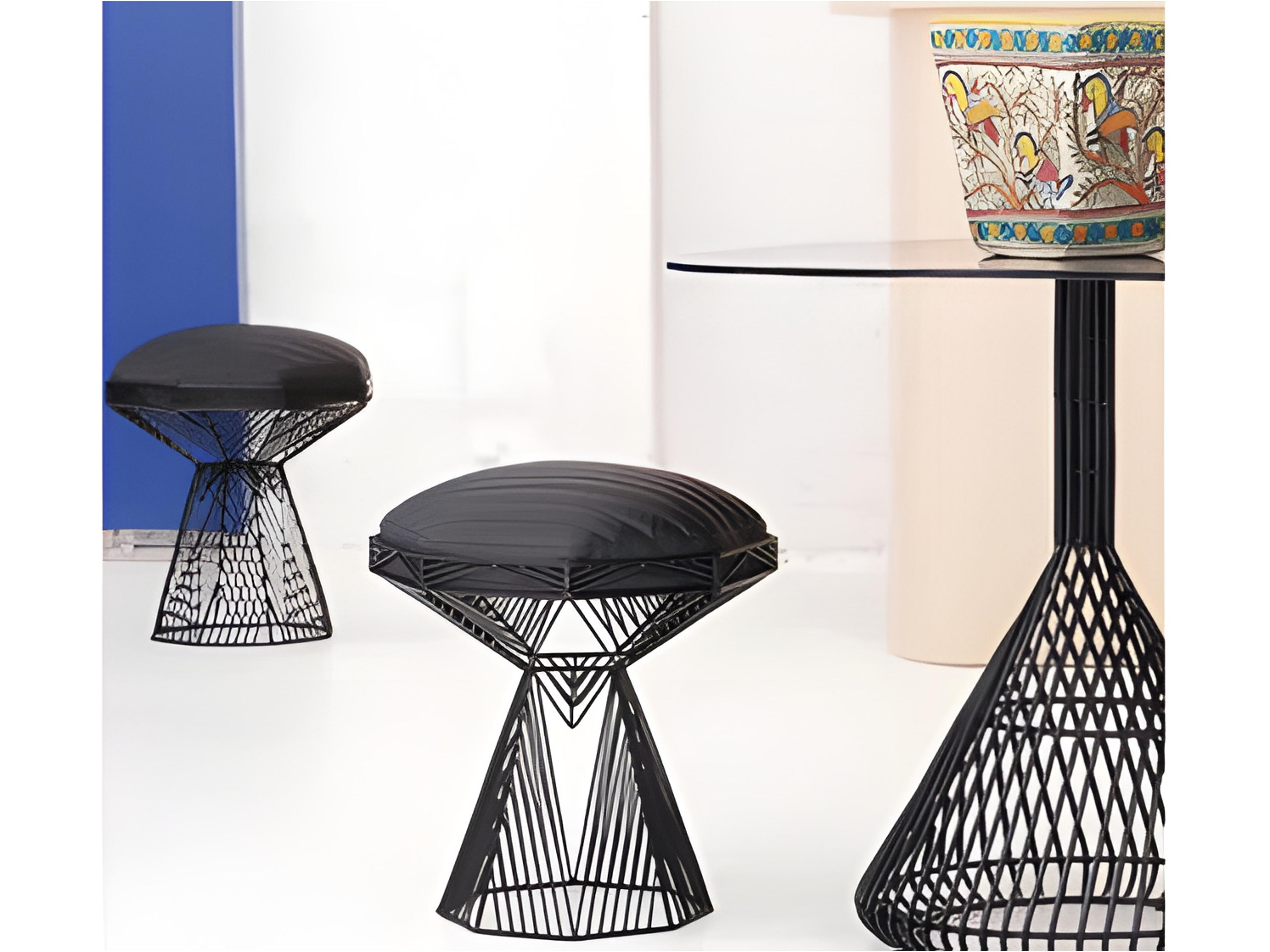 Bend Goods Outdoor Switch Table & Stool Seat Pad in Black