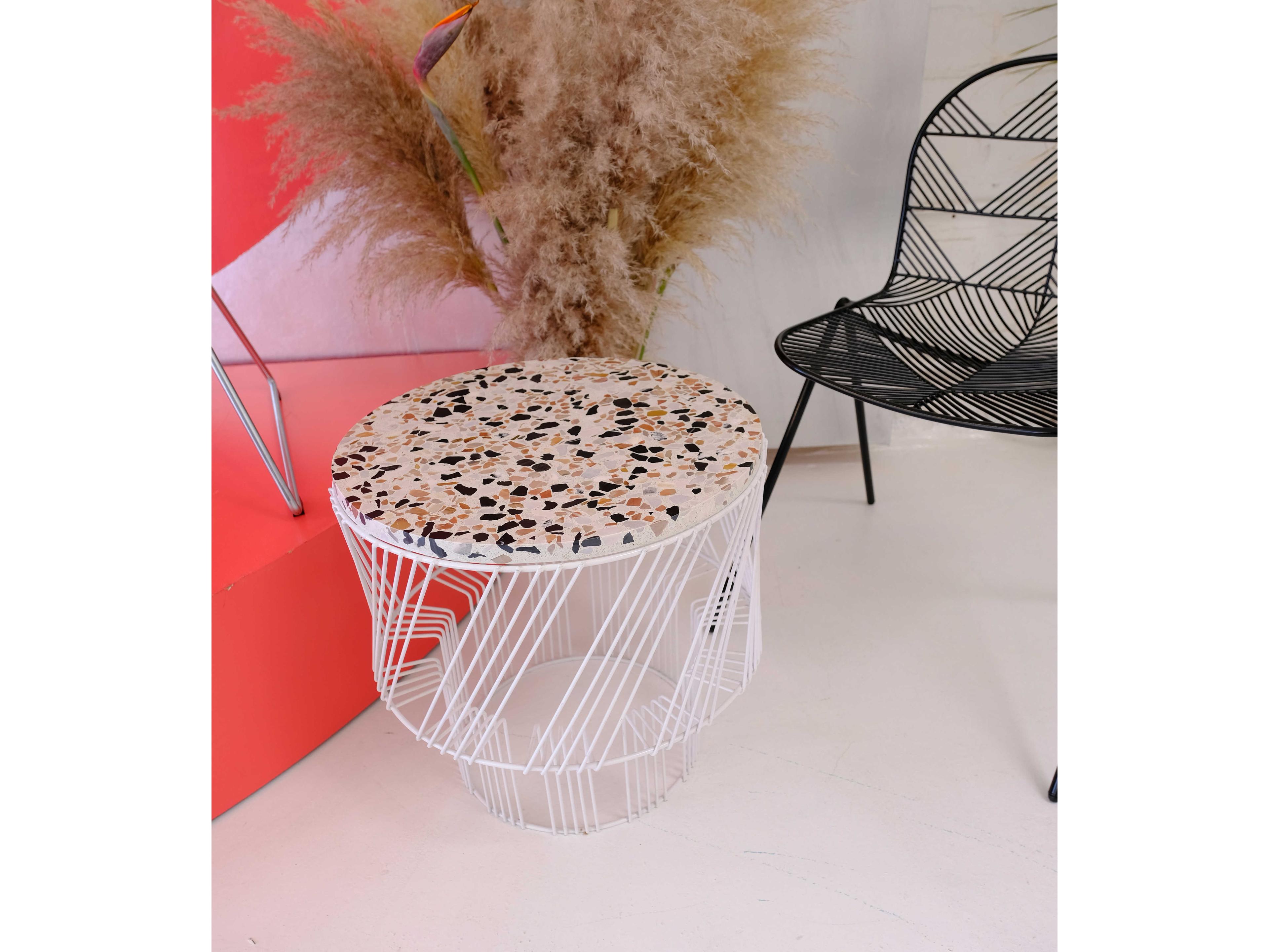 Bend Goods Outdoor Terrazzo Galvanized Iron White Round End Table
