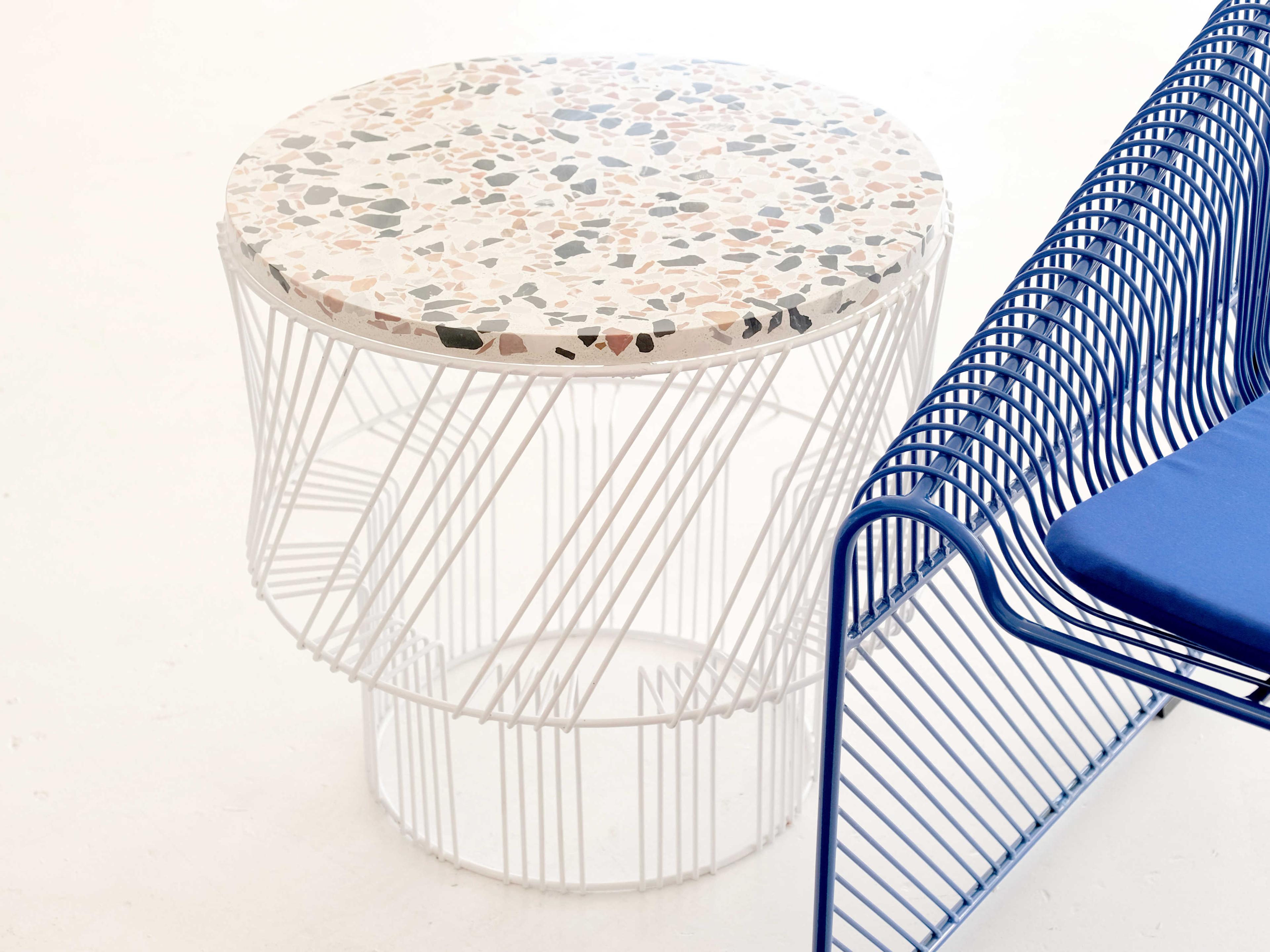 Bend Goods Outdoor Terrazzo Galvanized Iron White Round End Table