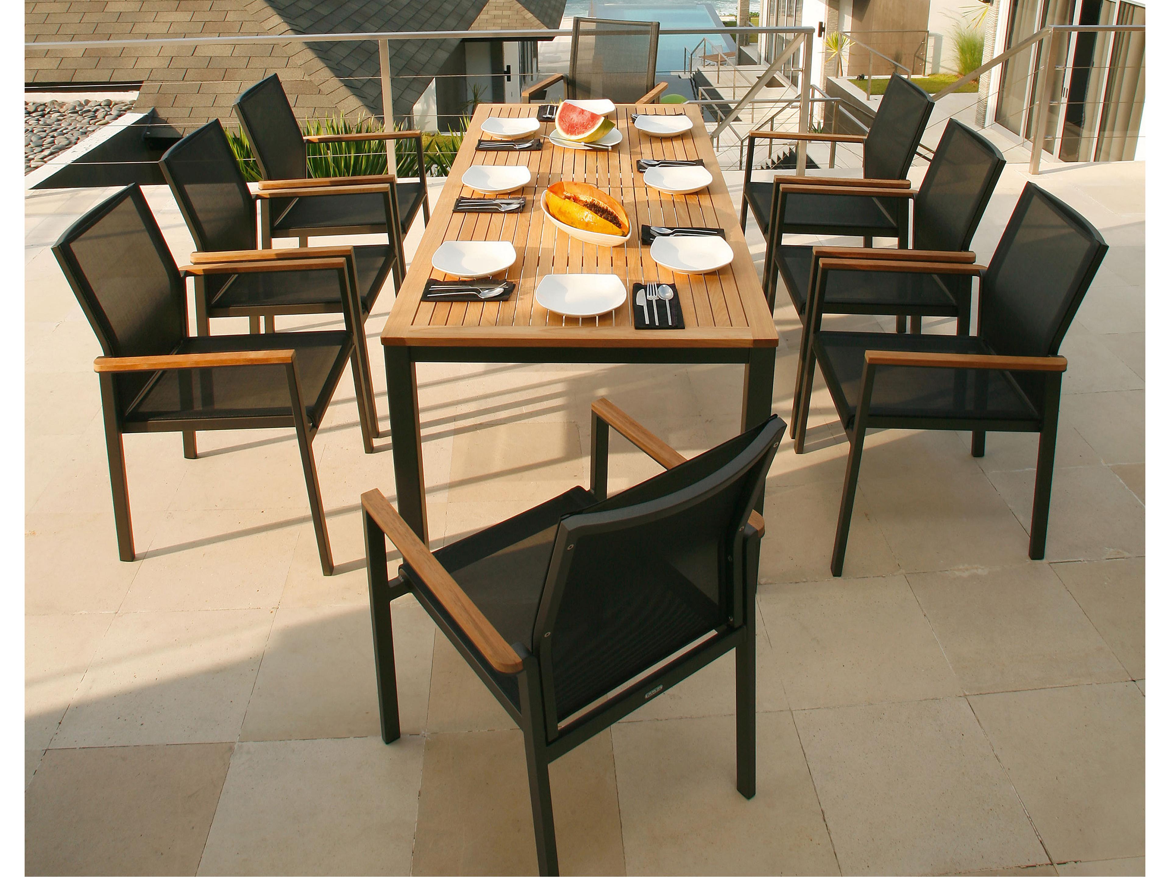 Aura Aluminum Dining Set