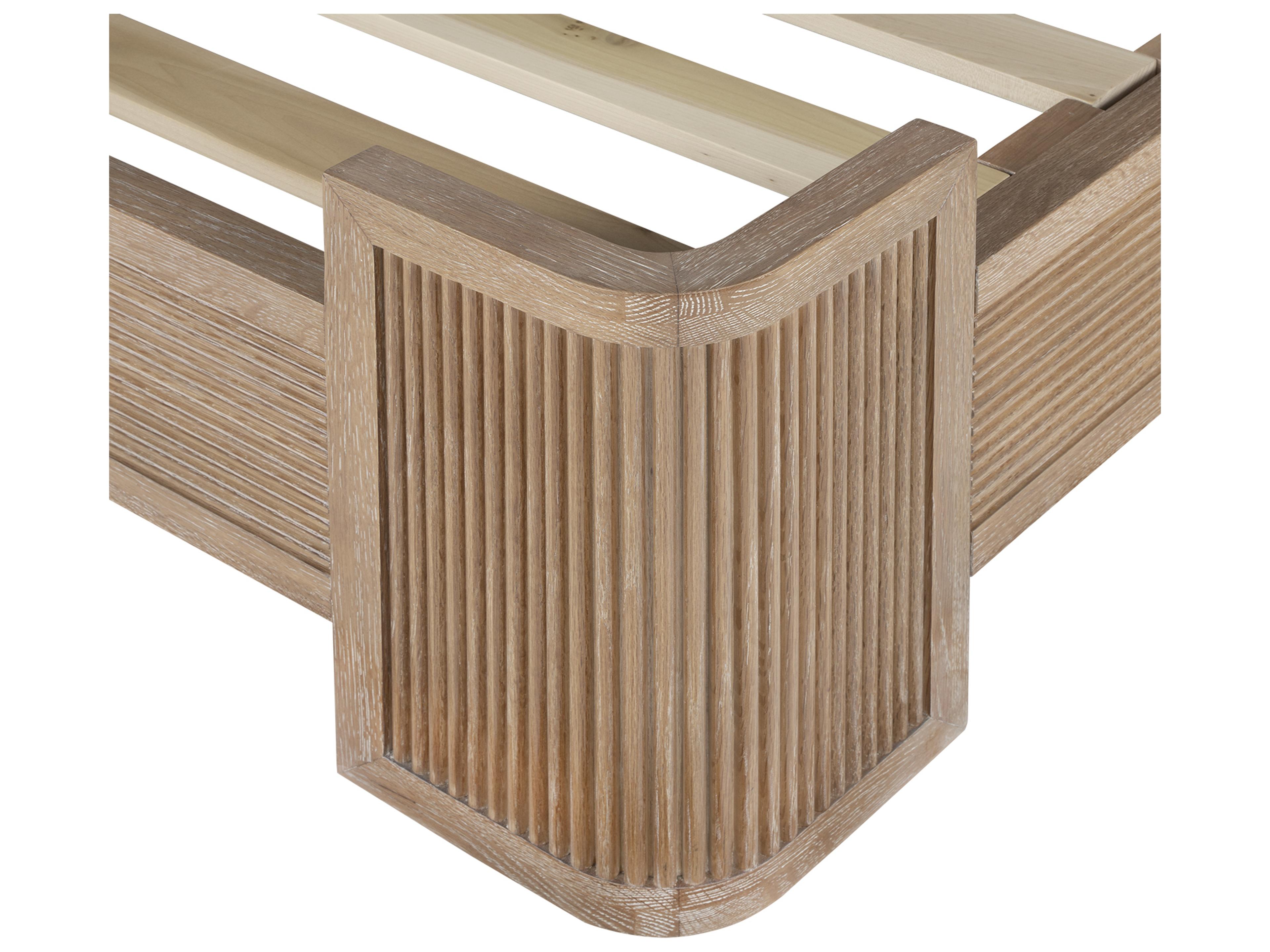 Villa & House Atlas Soft Glow Oak Wood King Platform Bed