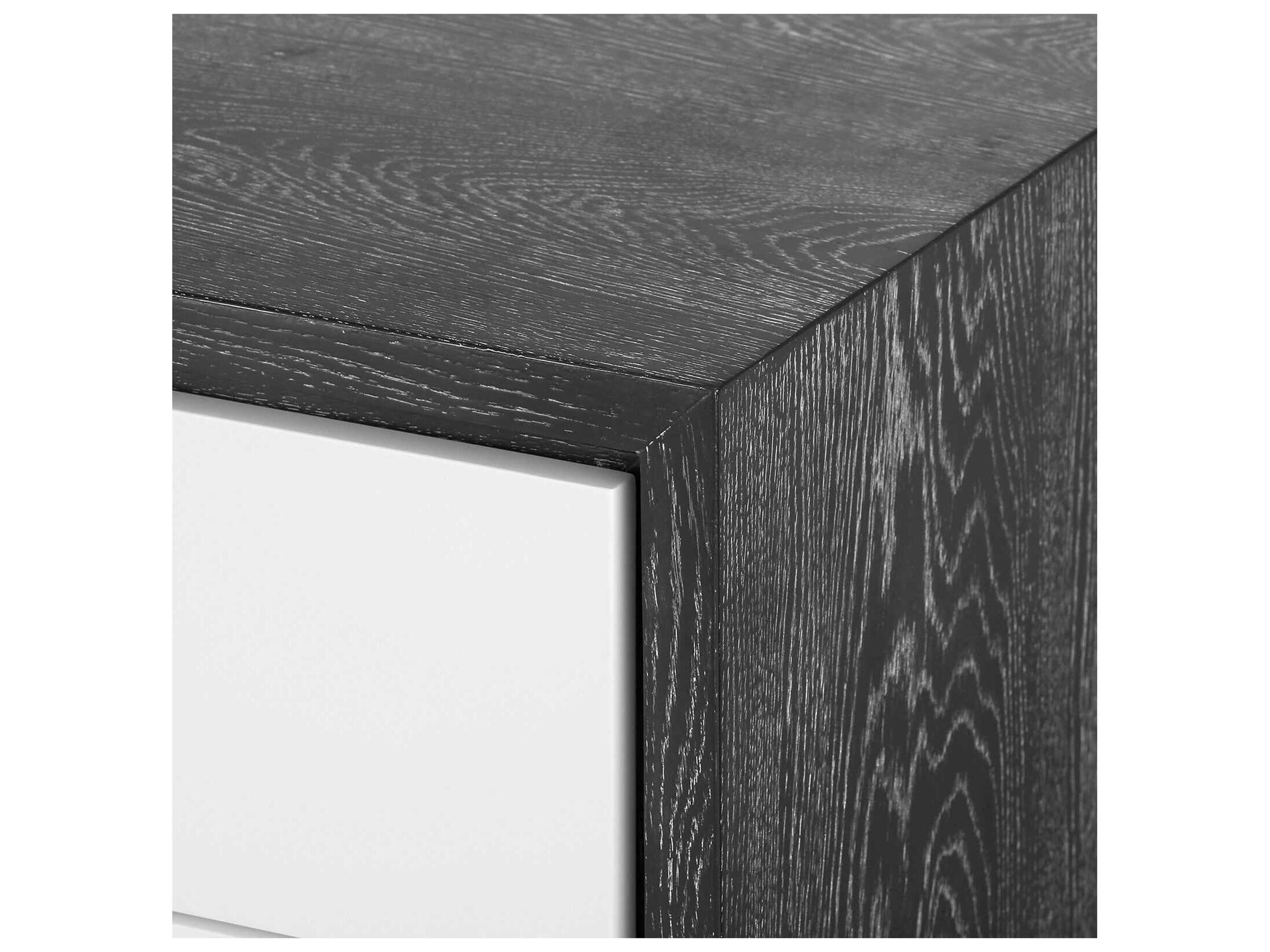 Villa & House 3-Drawers Gray Oak Wood Nightstand