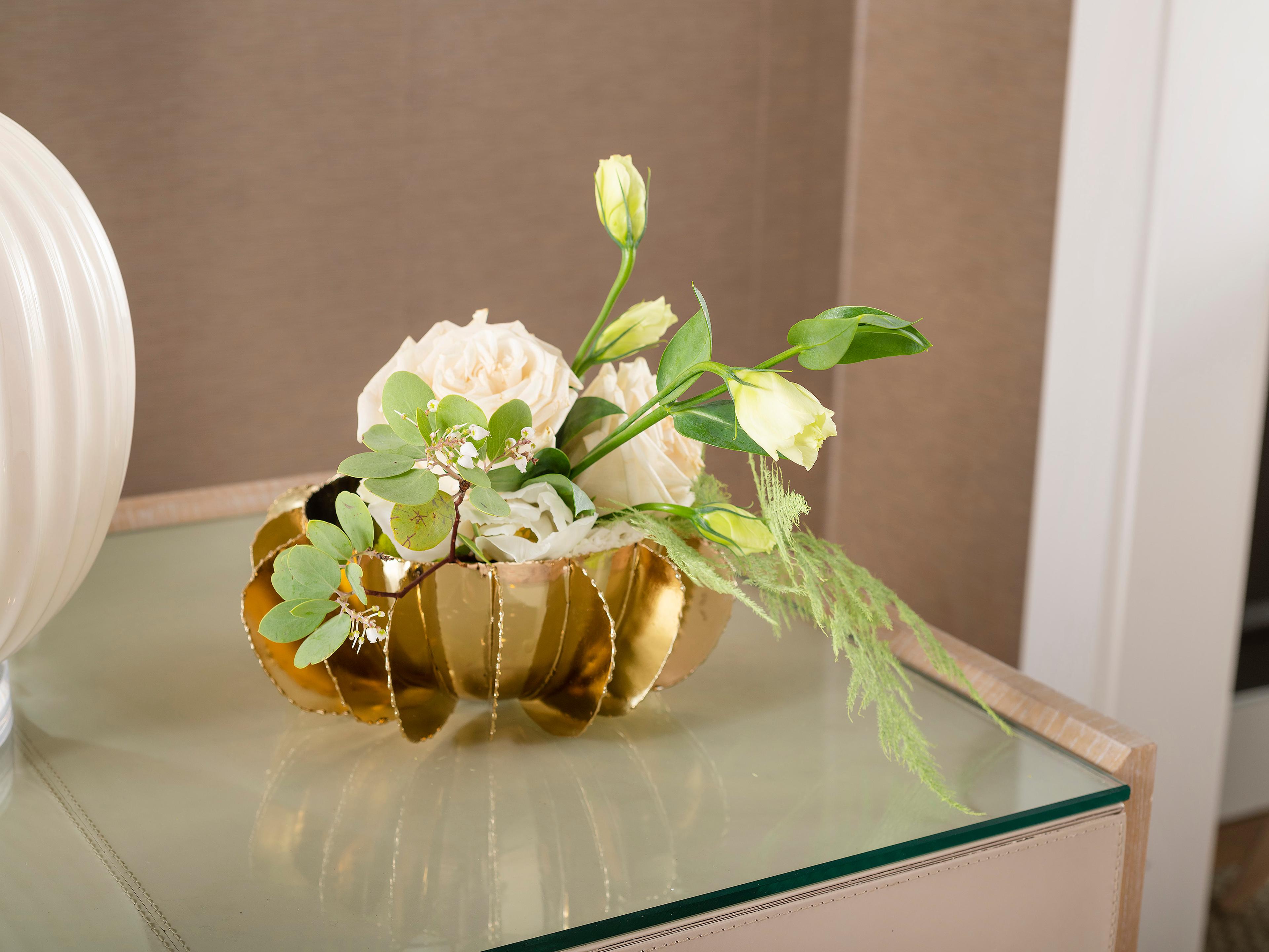 Villa & House Brass Doral Bowl