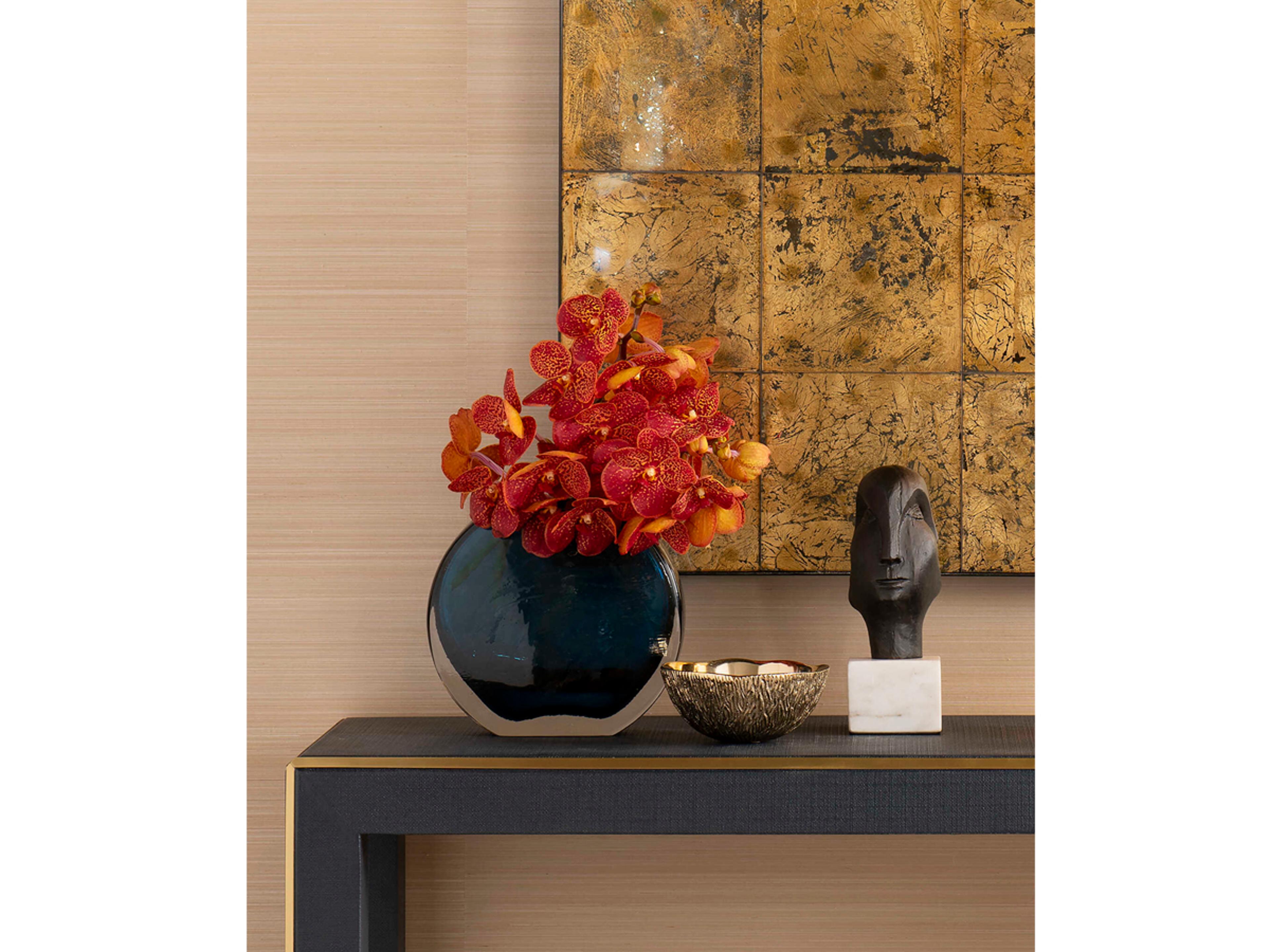 Villa & House Gemma Bronze Sculpture