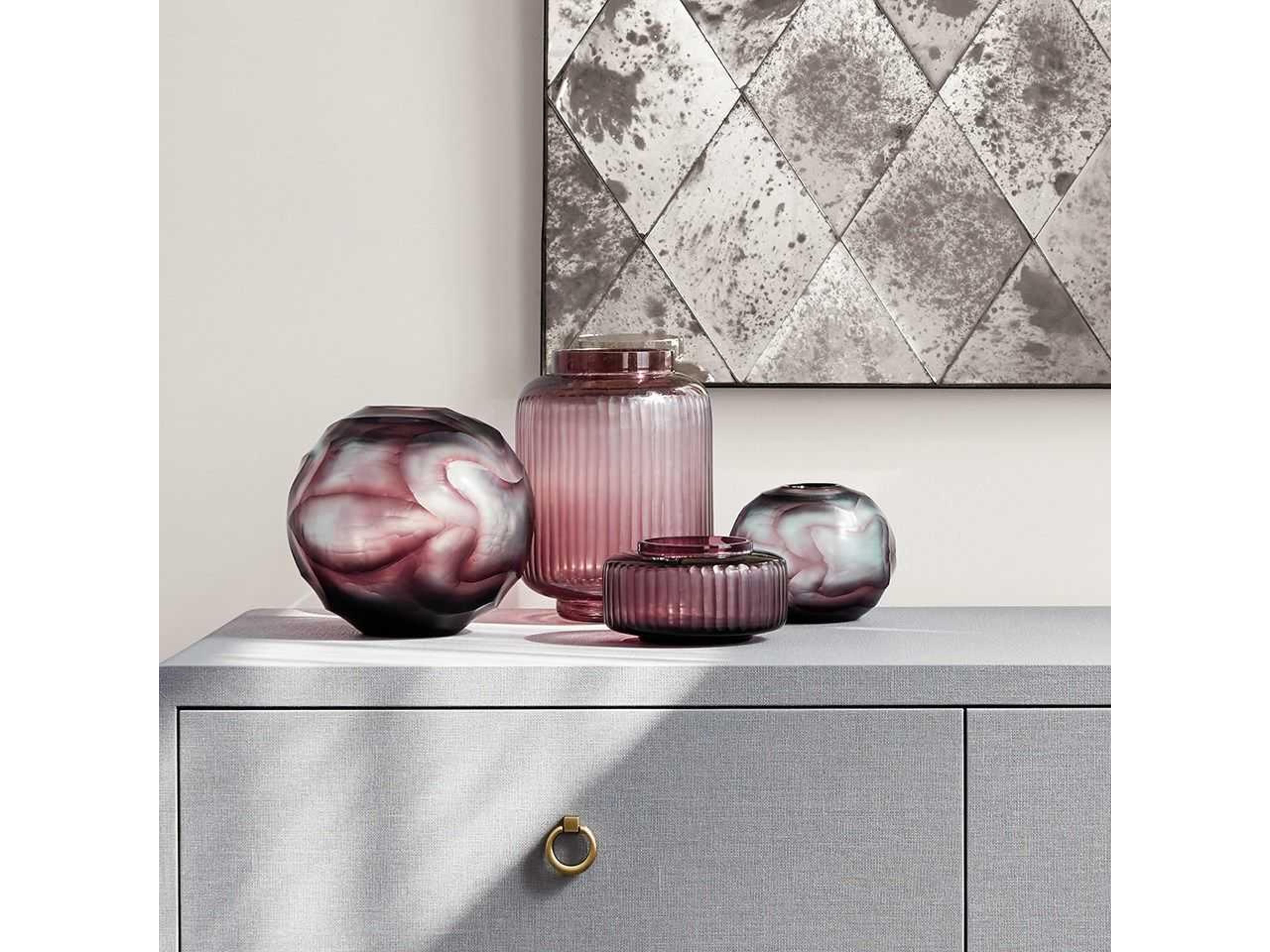 Villa & House Accent Lilac Vase